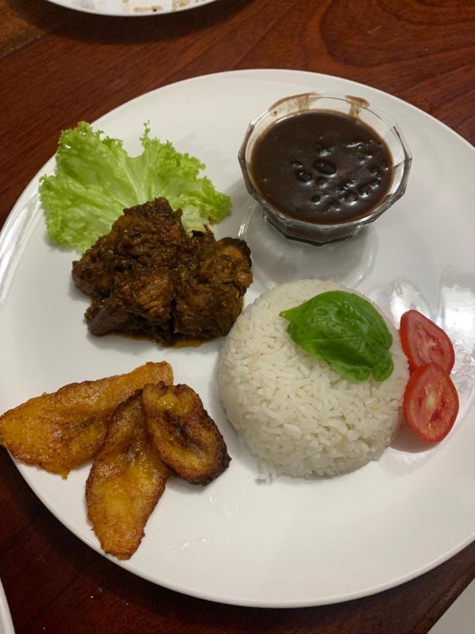 Homestay El Castillo Tropical Cabrera