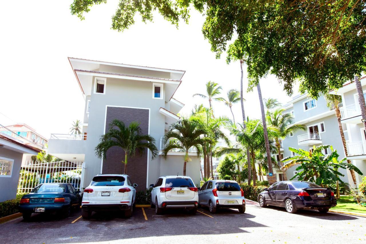 Hotel Tropicana Suites Deluxe Beach Club & Pool - Playa Los Corales