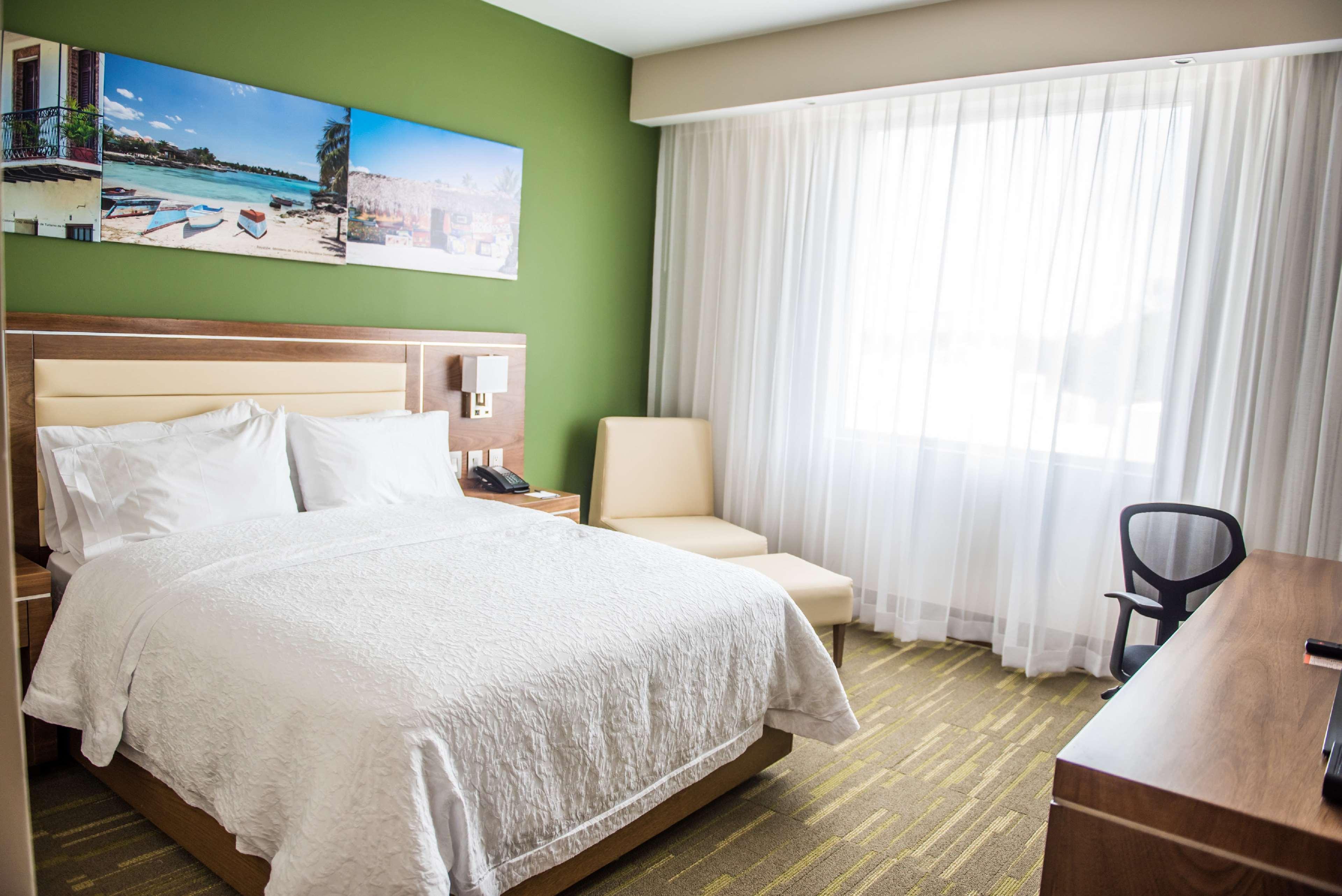 Hampton By Hilton Santo Domingo Airport Hotel