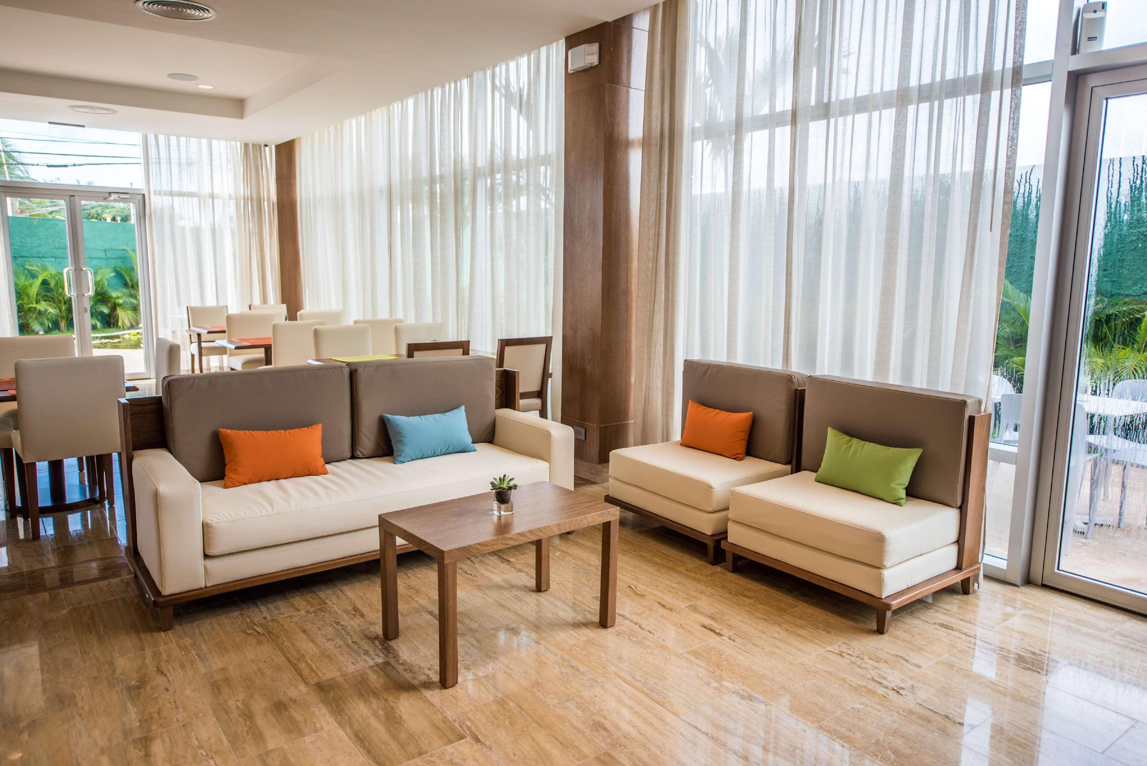 Hotel Hampton By Hilton Santo Domingo Airport