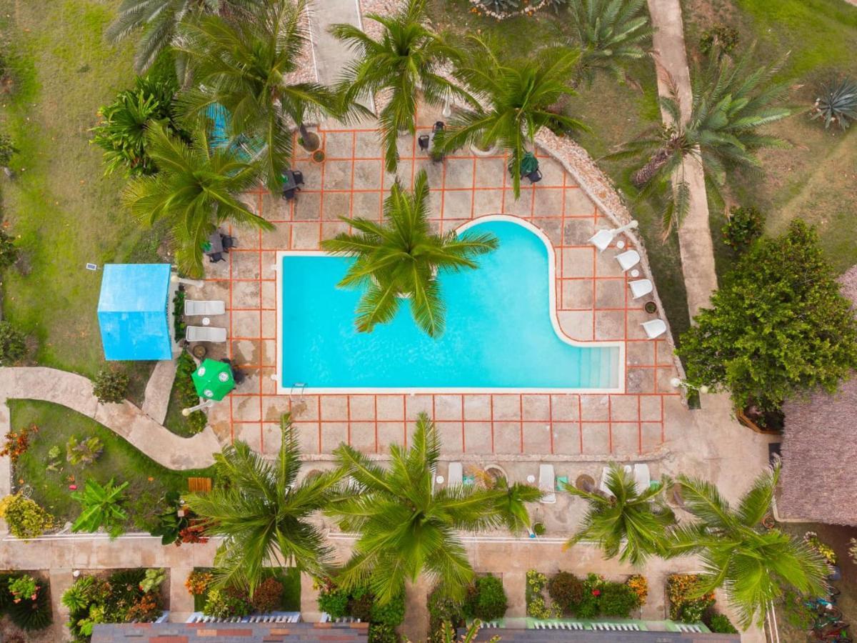Playazul Hotel