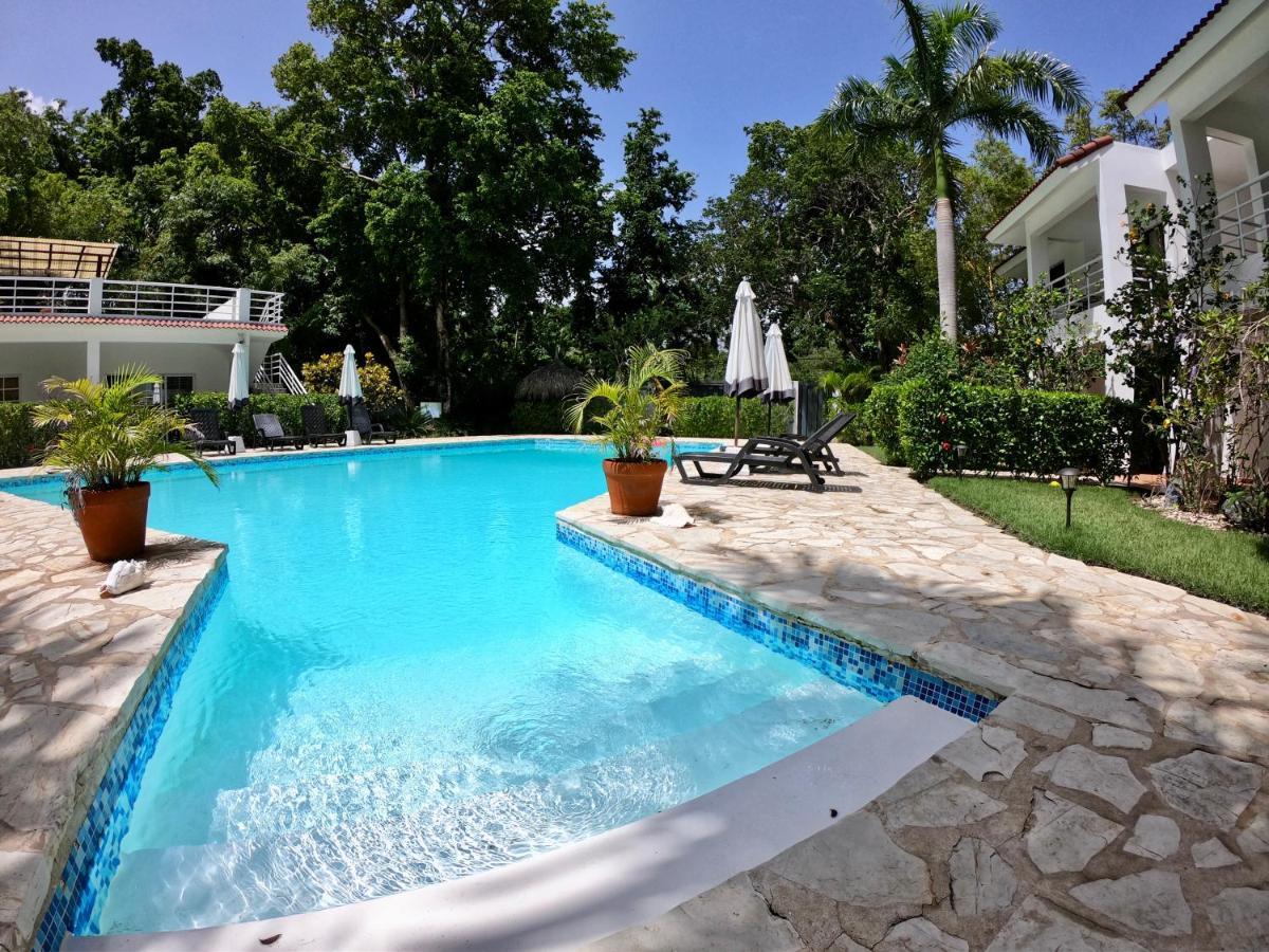 Hotel Coral Blanco