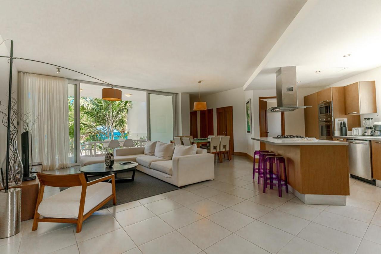 Ultravioleta Boutique Residences Aparthotel