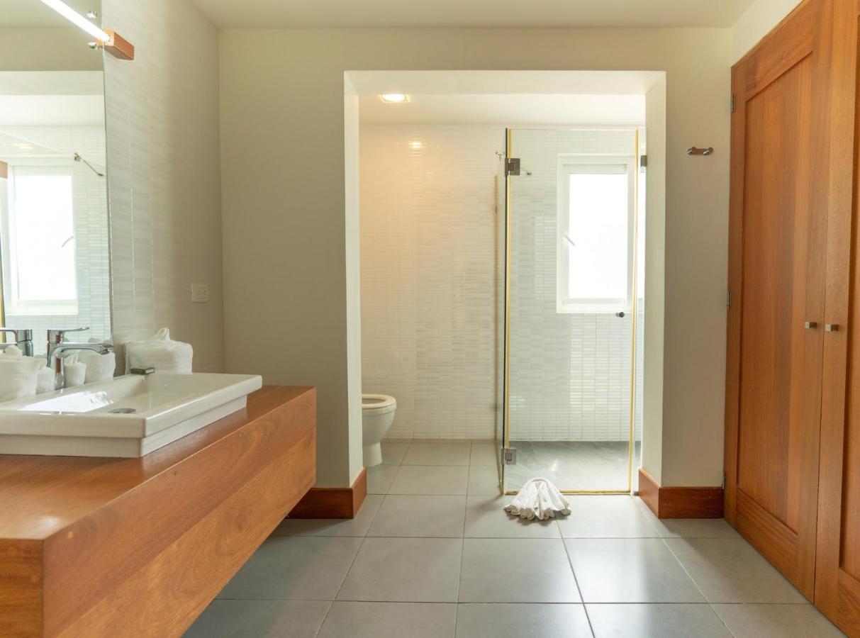 Aparthotel Ultravioleta Boutique Residences 5*