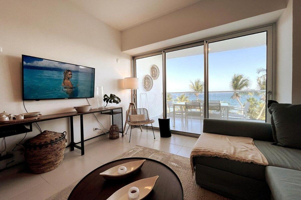 Aquarella Beachfront 2br Sunset Apartment Juan Dolio