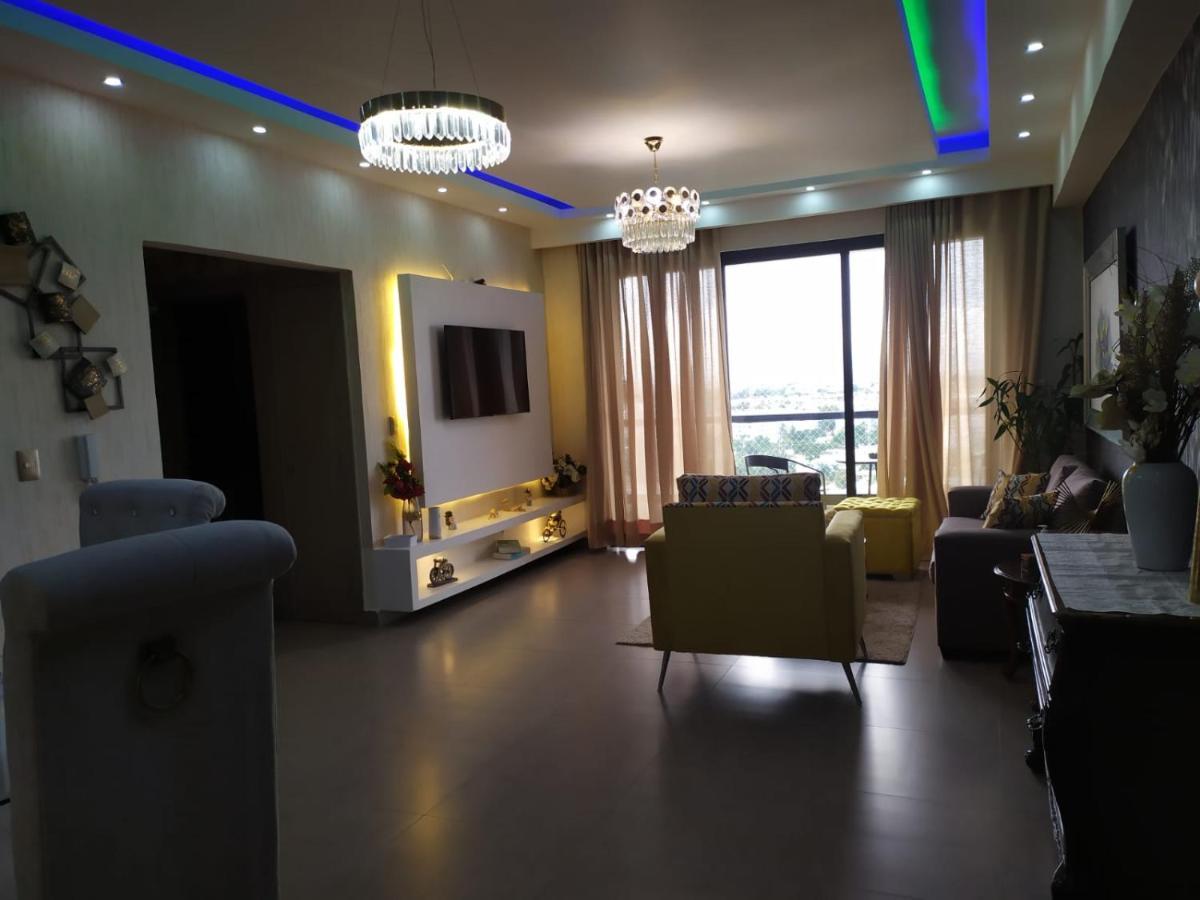 1br Luxury Jacuzzigym Mountains With Parking Lot * Los Prados
