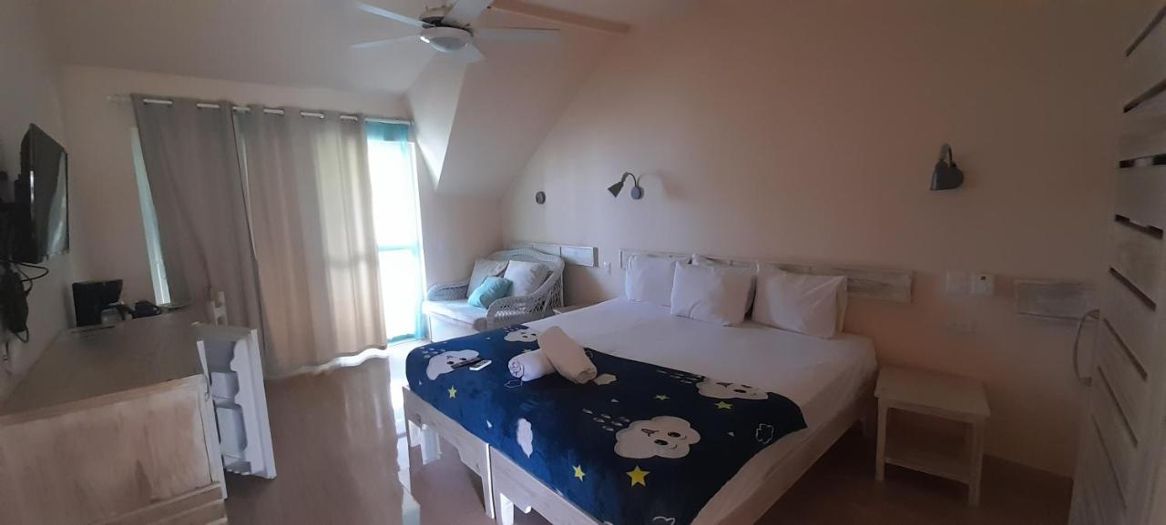 My Way Hotel
