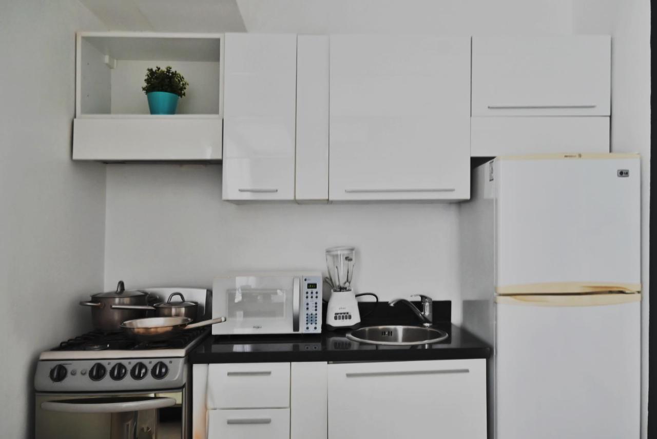 Lincoln Apartment