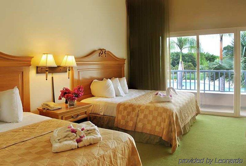Hodelpa Garden 4*