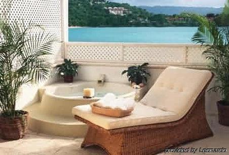 Victorian House Hotel 3*
