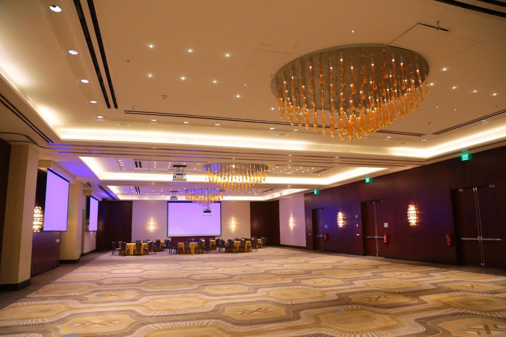 Intercontinental Real By Ihg Hotel