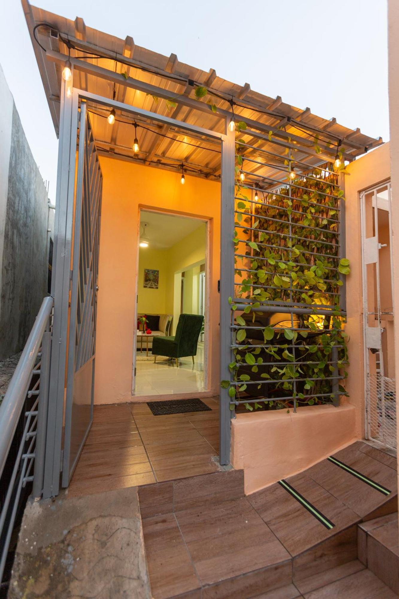 Air-conditioning , Bbq, Downtown City, Just 3 Minutes From The Cable Car And The