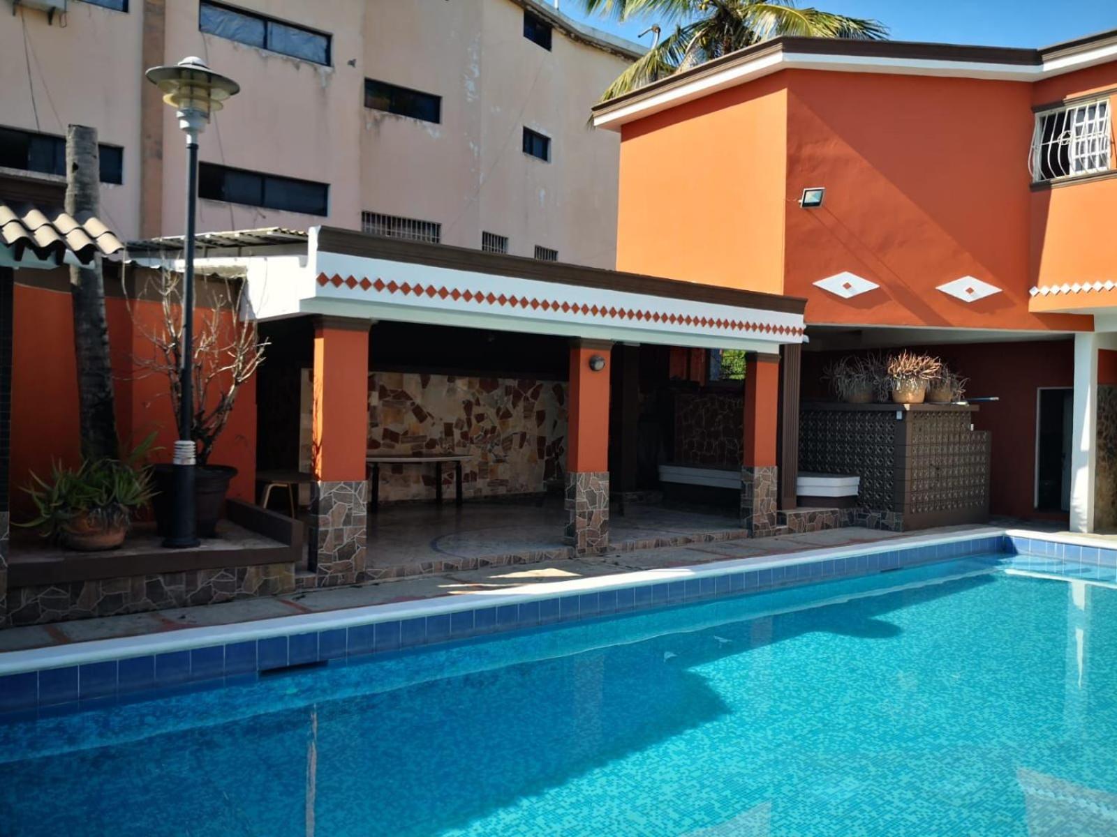 Capri 3*