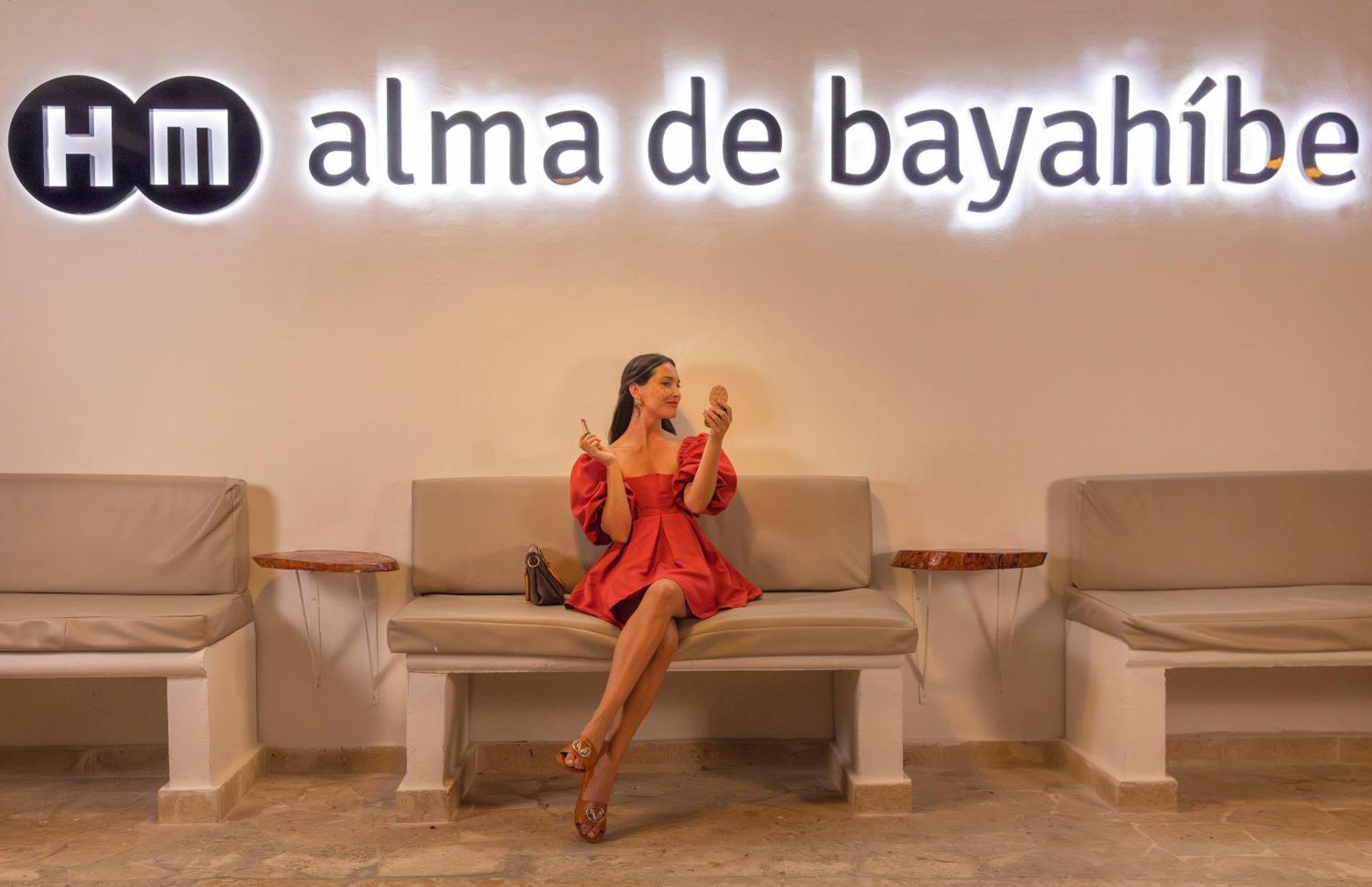 Hm Alma De (adults Only) 4*