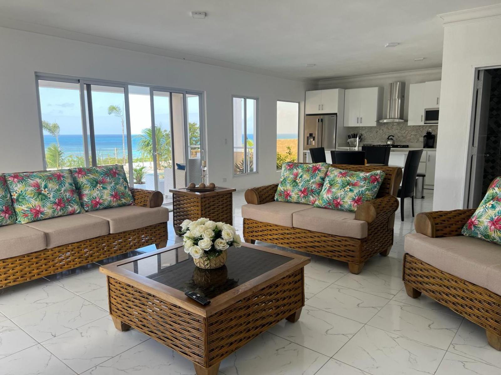 Luxury Front With Private Pool And Stunning Ocean View! Villa *