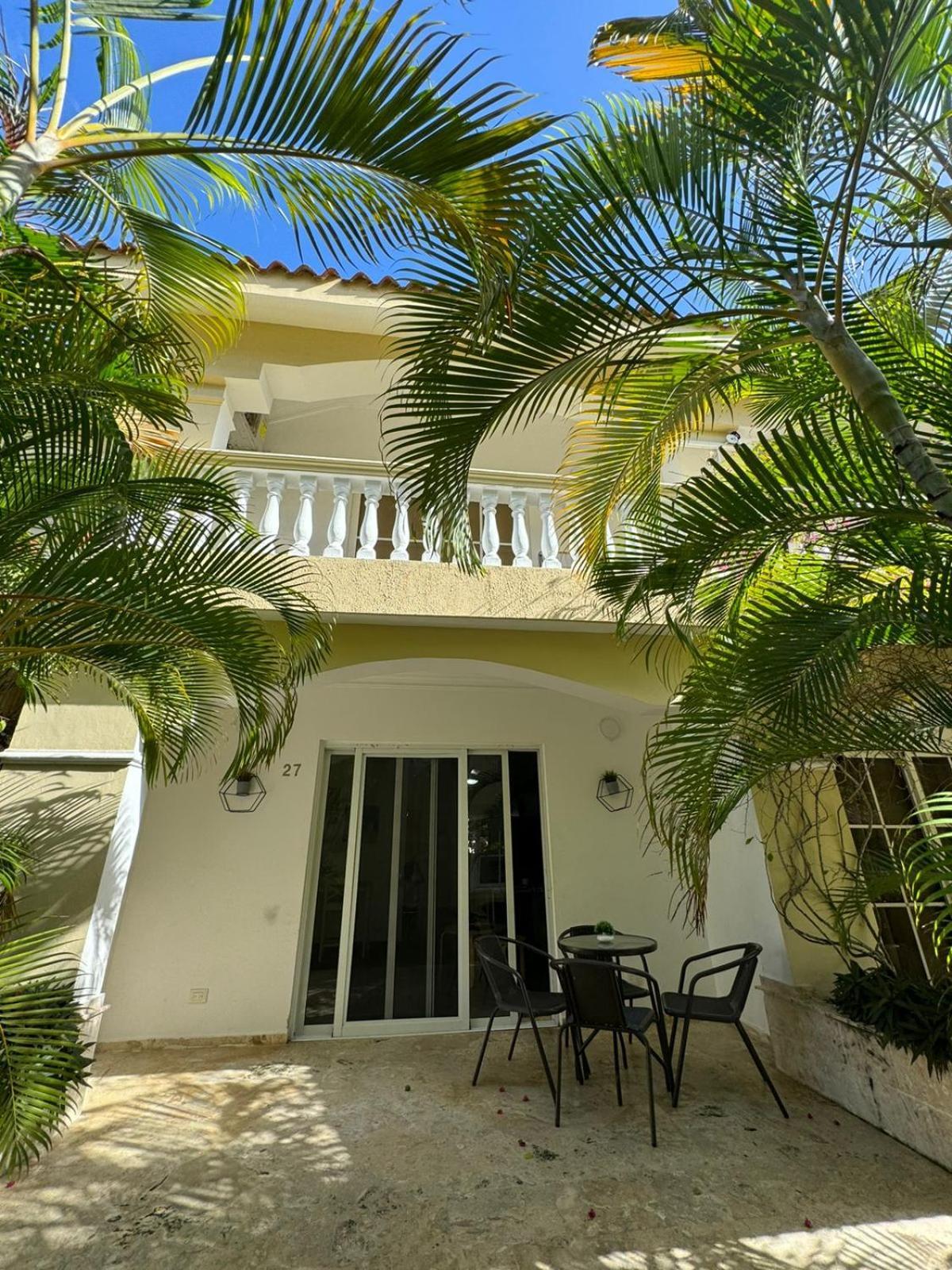 Palmeras By Graziano Boca Chica
