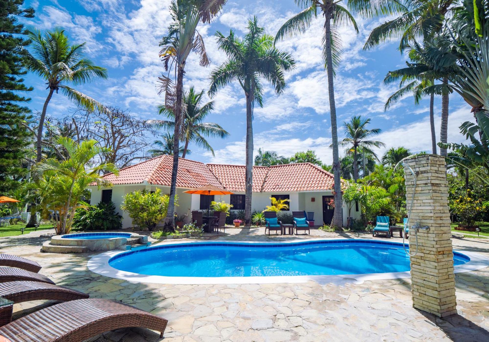 Garden By The Sea 4*