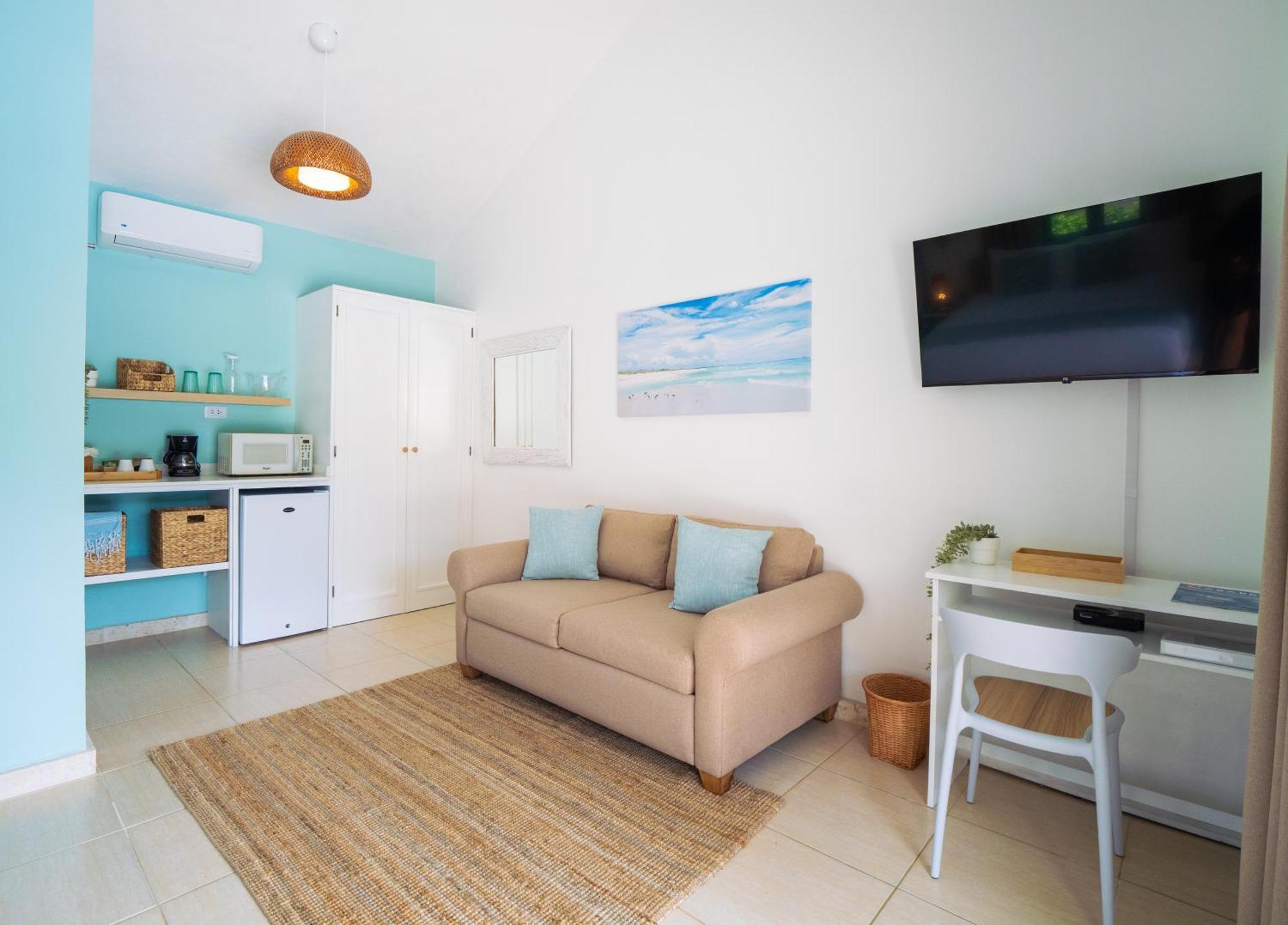 Garden By The Sea Bed & Breakfast 4*