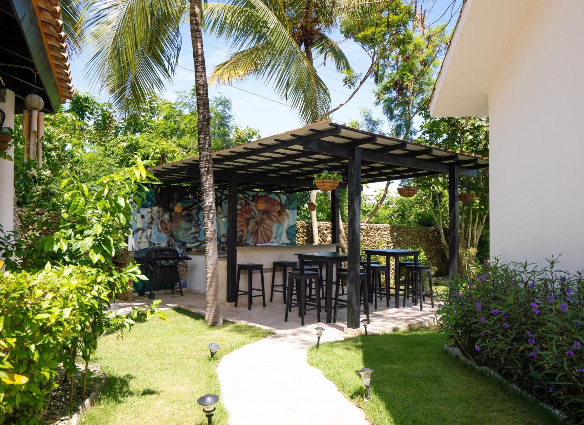Garden By The Sea