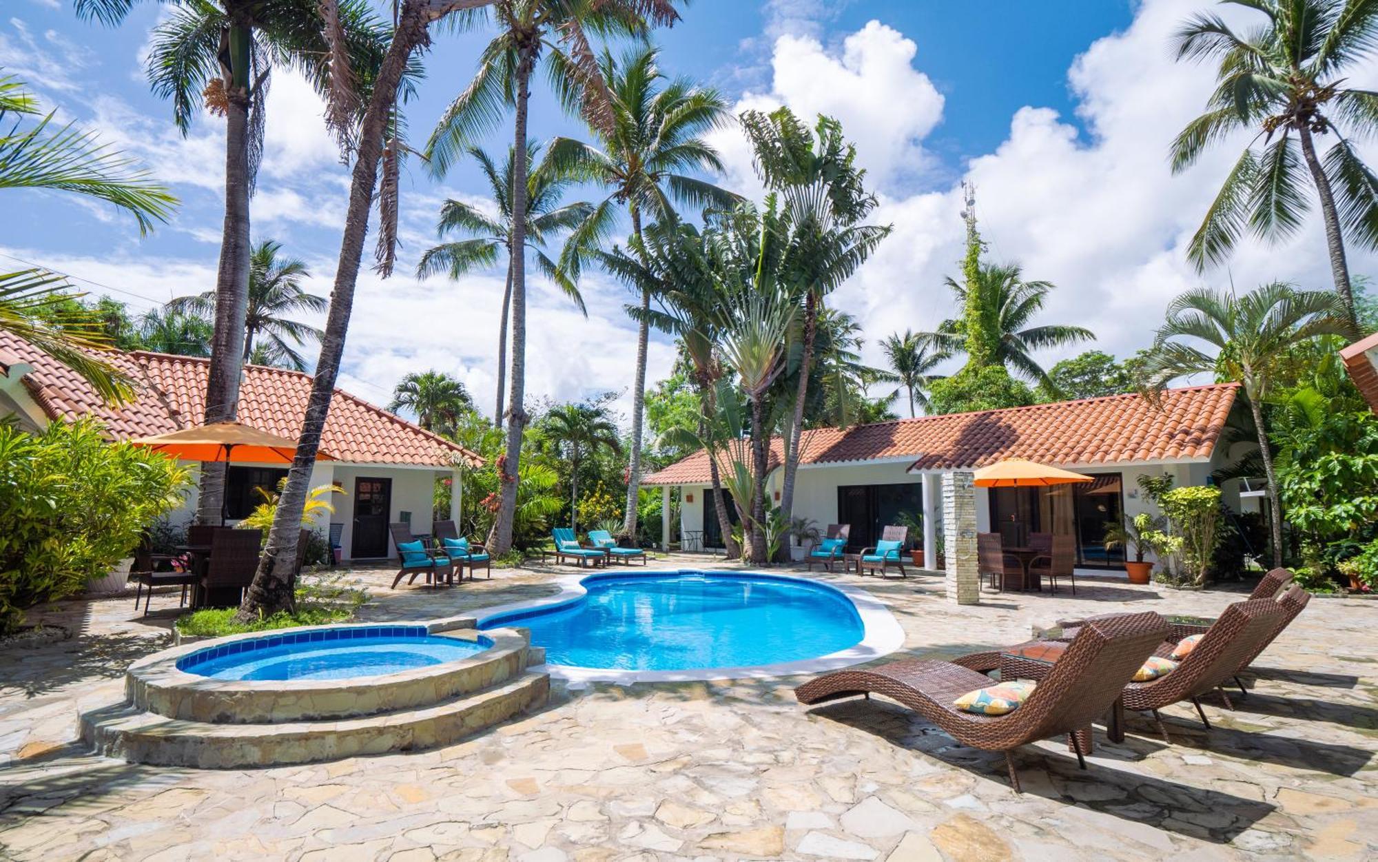 Garden By The Sea Bed & Breakfast 4*
