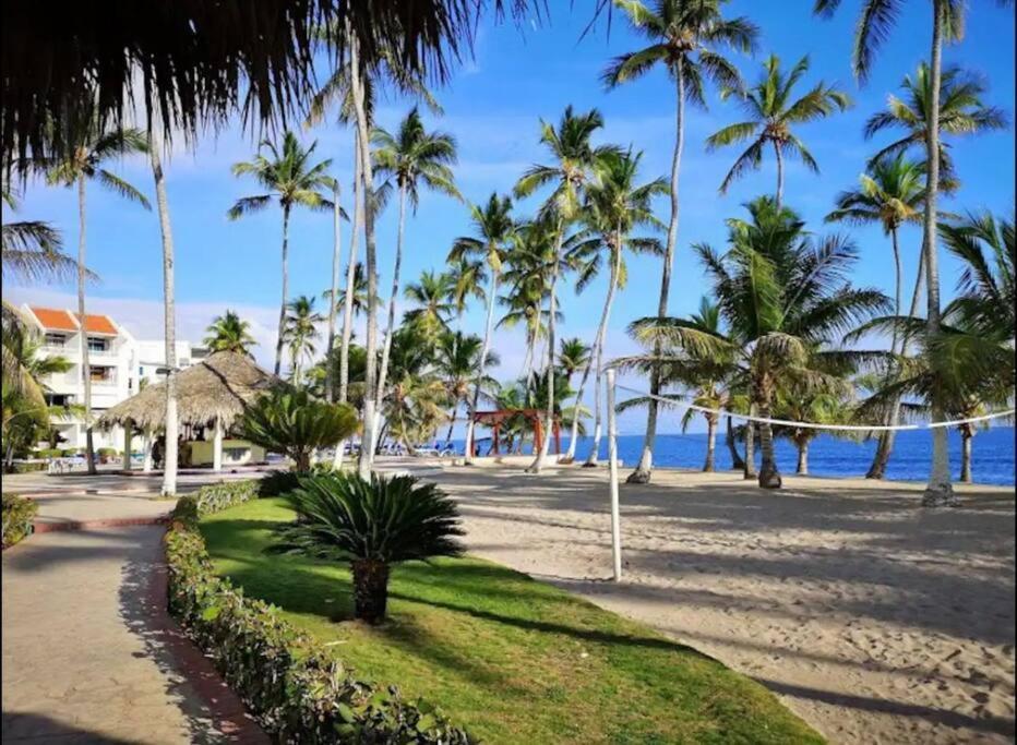 With Pool And Ocean View In Juan Dolio Juan Pedro