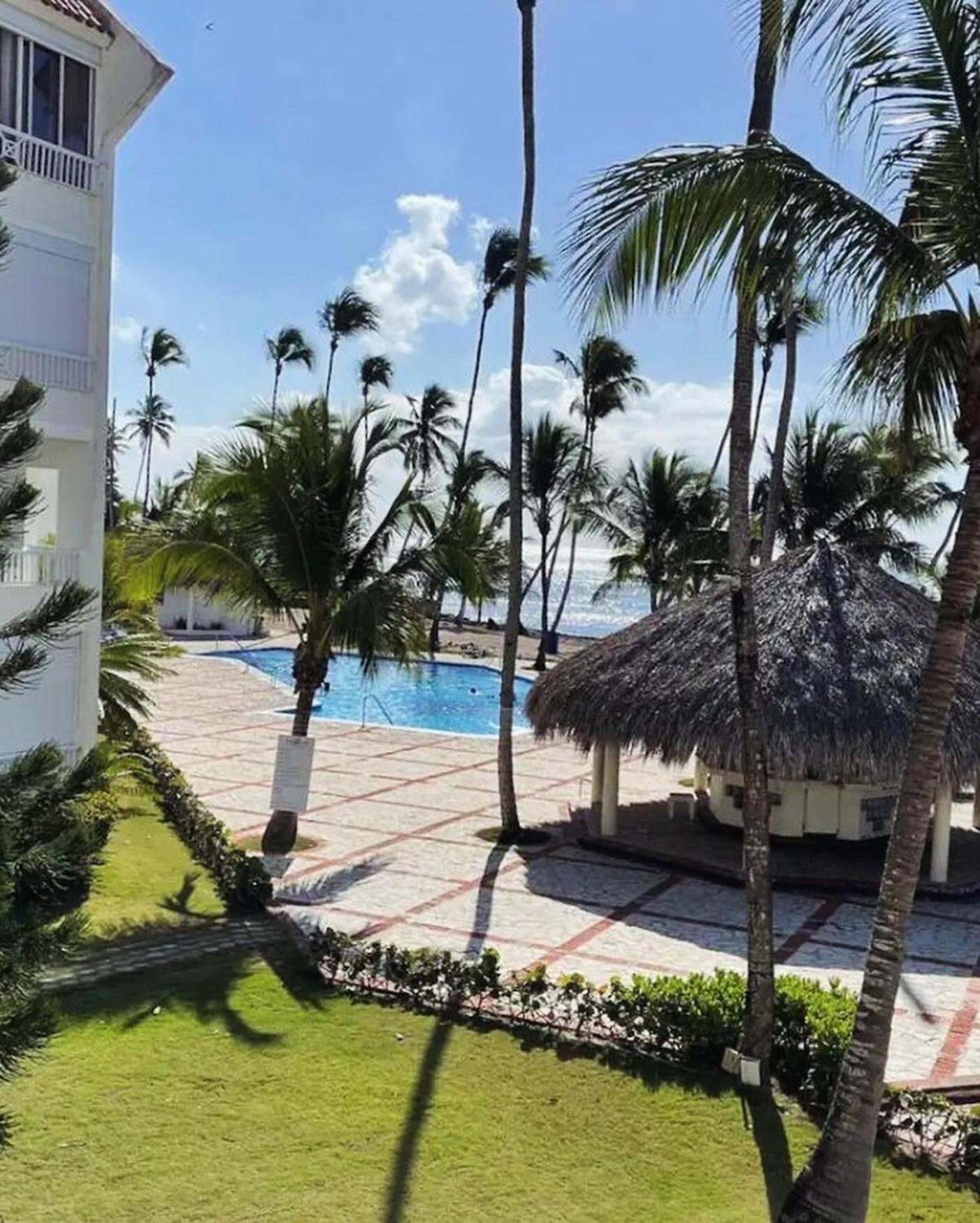 With Pool And Ocean View In Juan Dolio * Juan Pedro