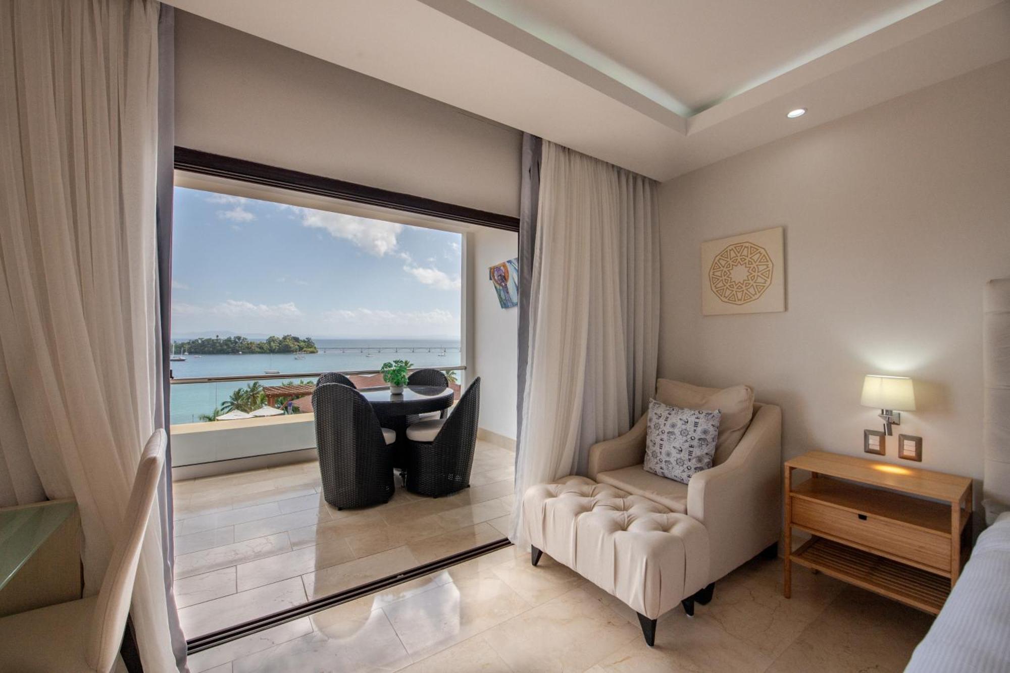 Hotel Hacienda Bay