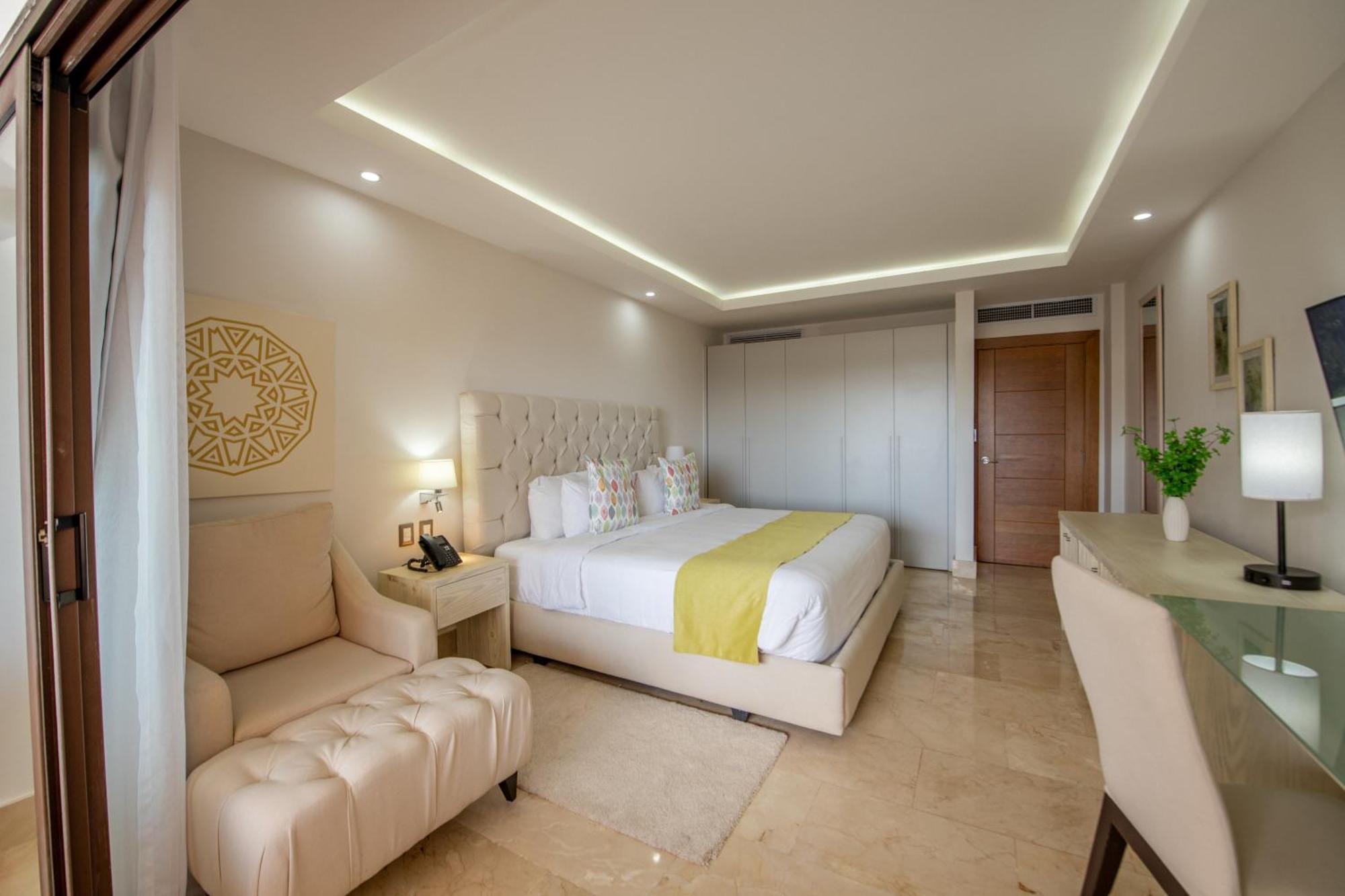 Hacienda Bay 5* Samana