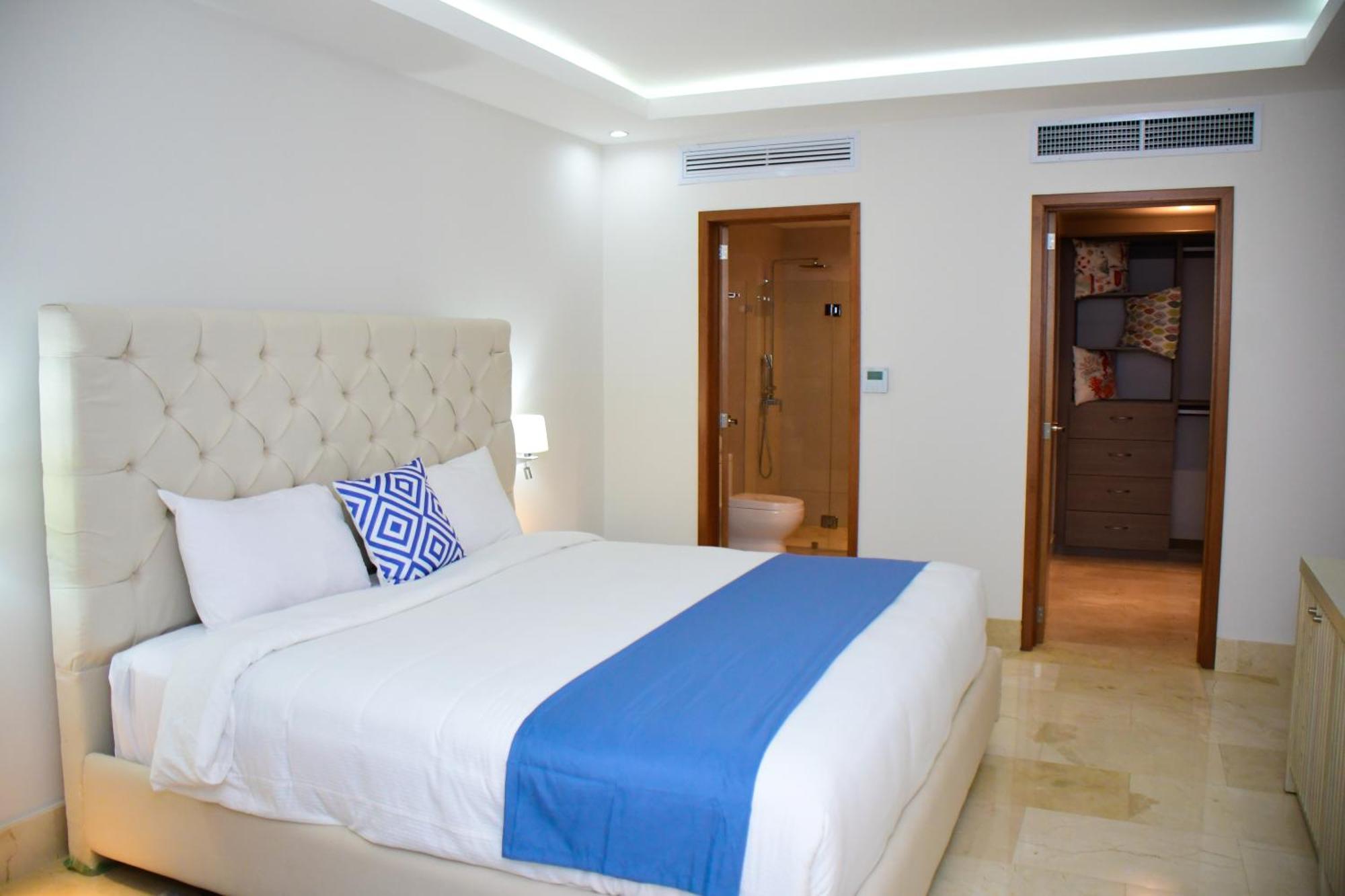 Hacienda Bay Hotel