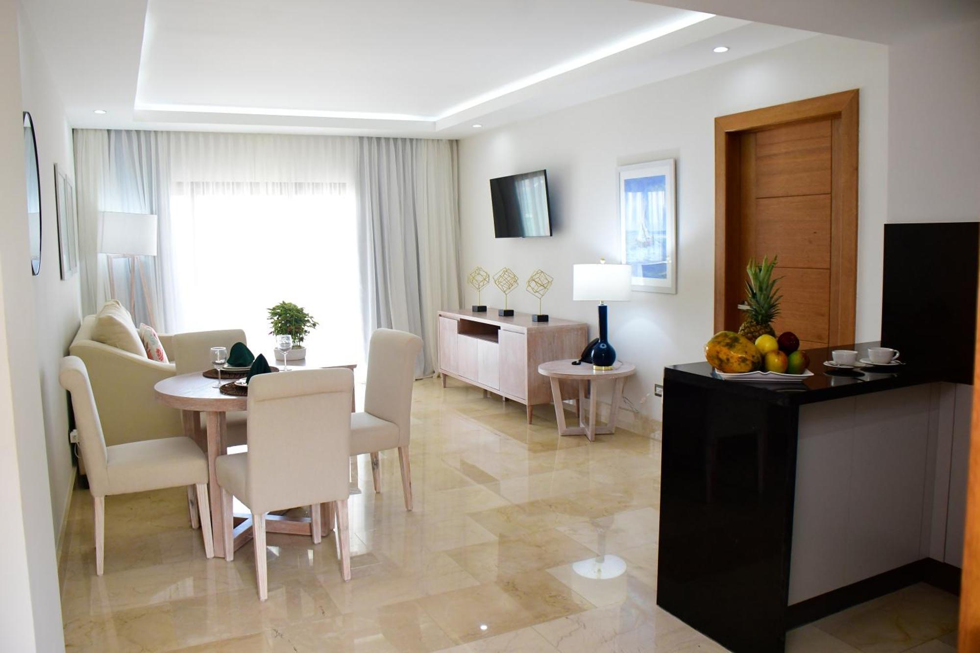 Hacienda Bay Hotel Samana