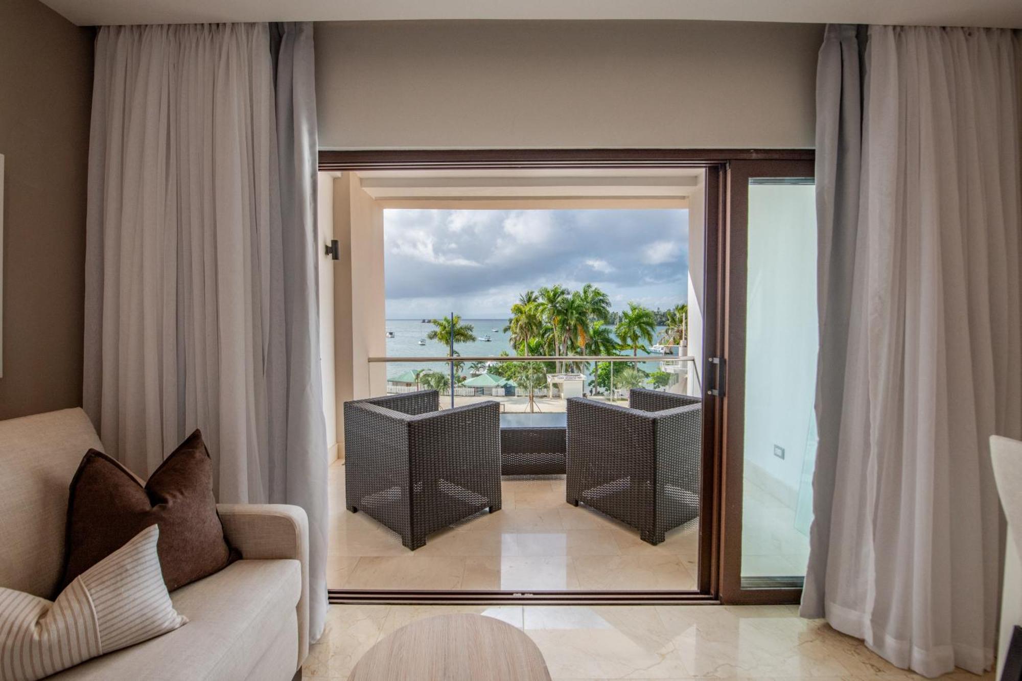 Hacienda Bay Hotel