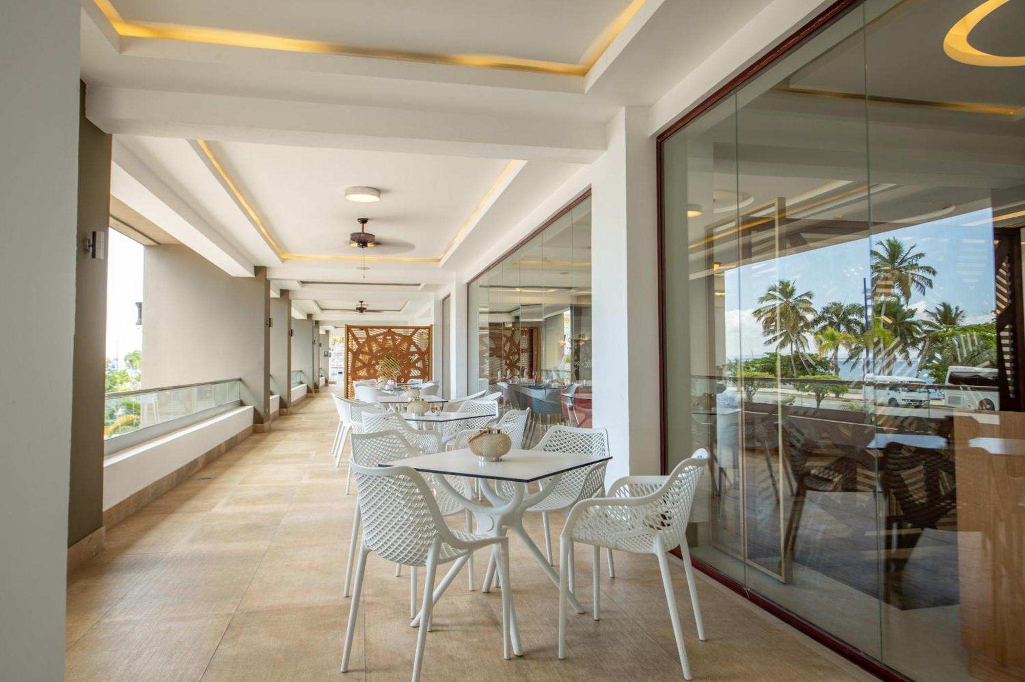 Hacienda Bay 5*