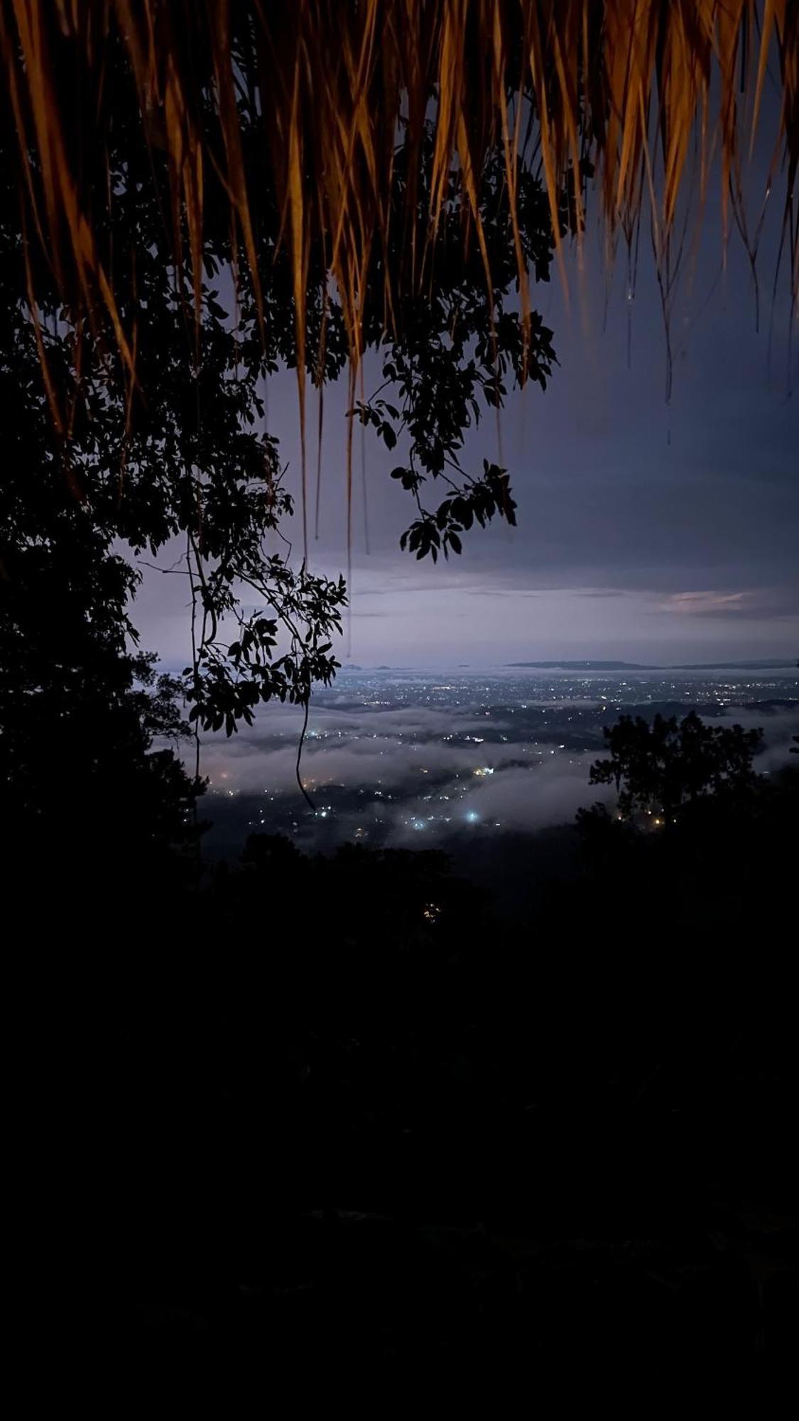 Luxury tent Nomad Domes At Salto Jimenoa,