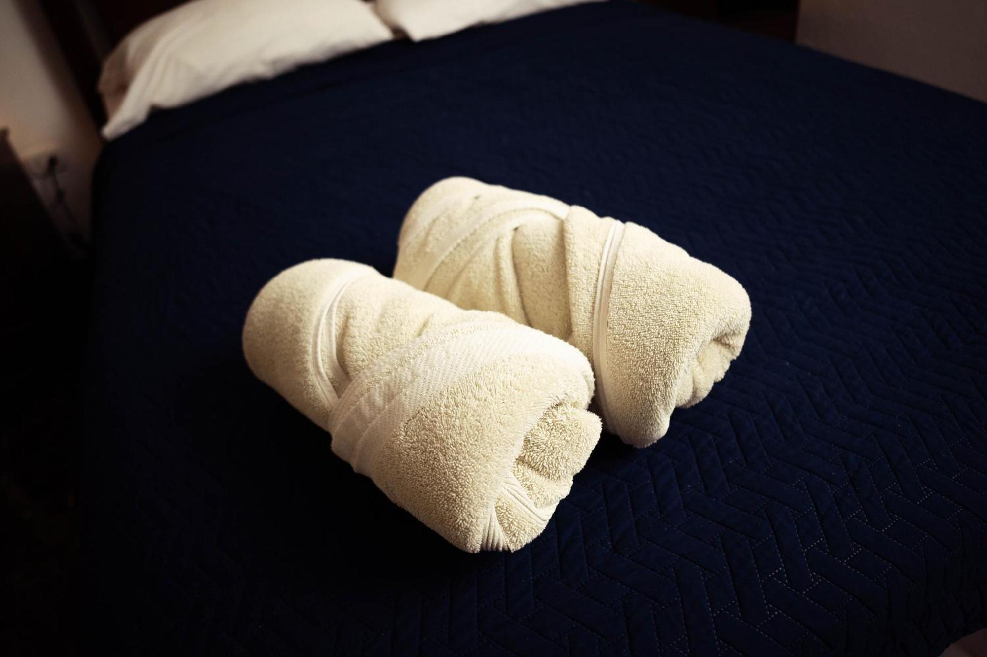 Apartment H1 & H2 - Breakfast & Service - Airport Close Santiago De Los Caballeros