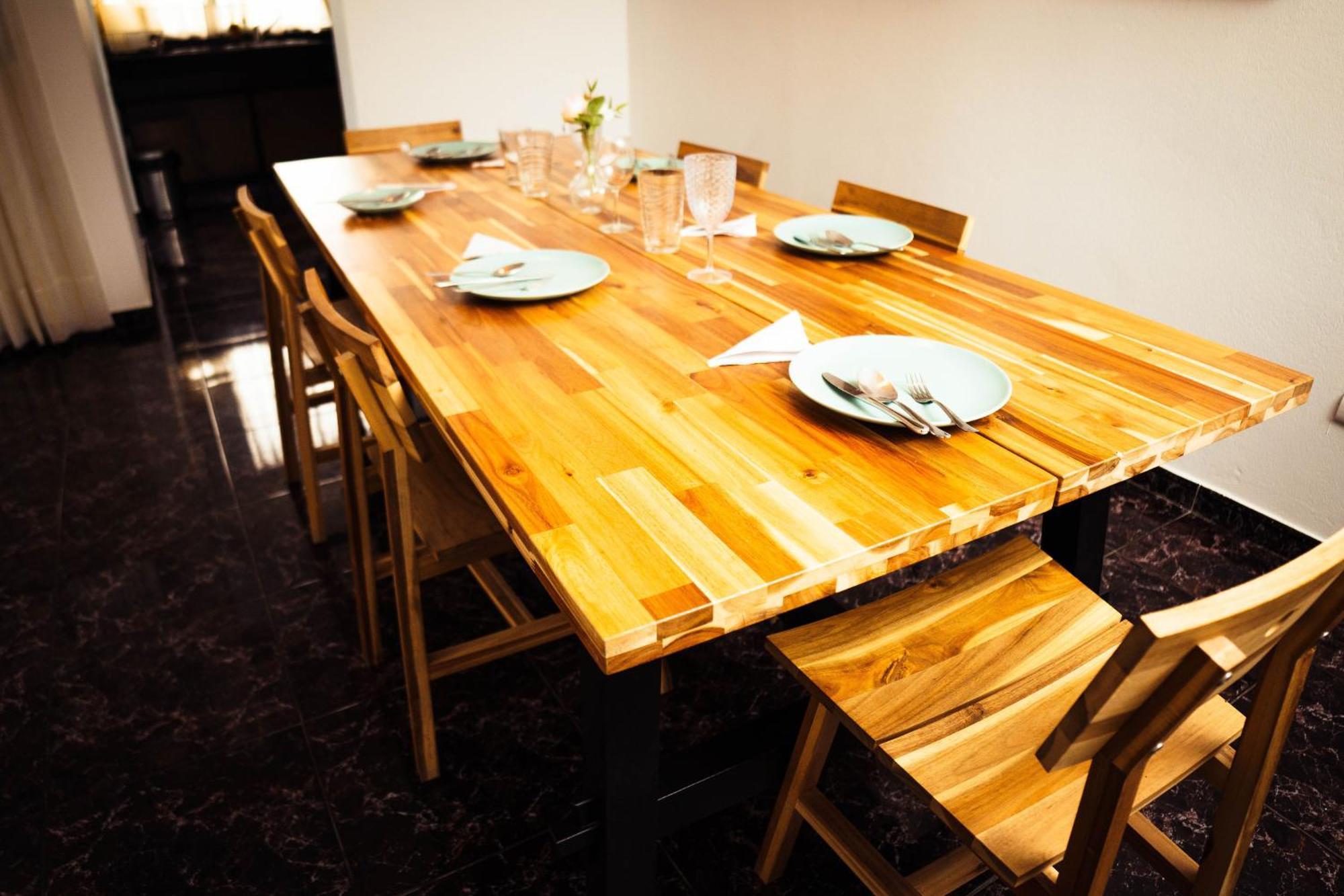 H1 & H2 - Breakfast & Service - Airport Close Apartment Santiago De Los Caballeros