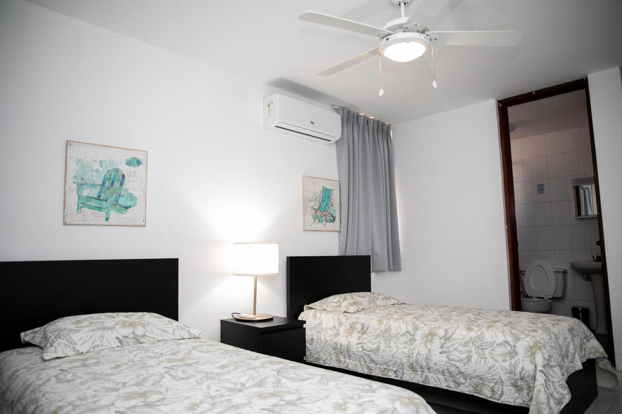 Apartment H1 & H2 - Breakfast & Service - Airport Close