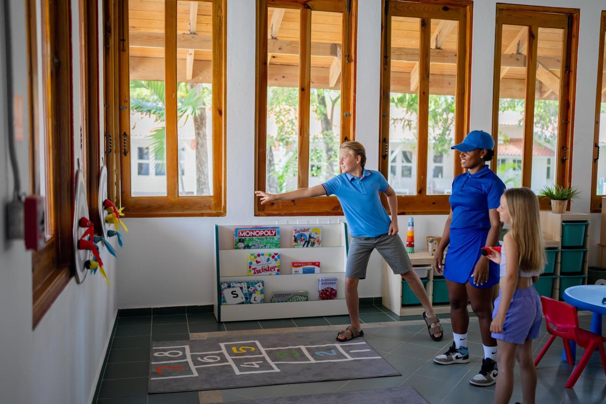 Wyndham Alltra 4* Samana