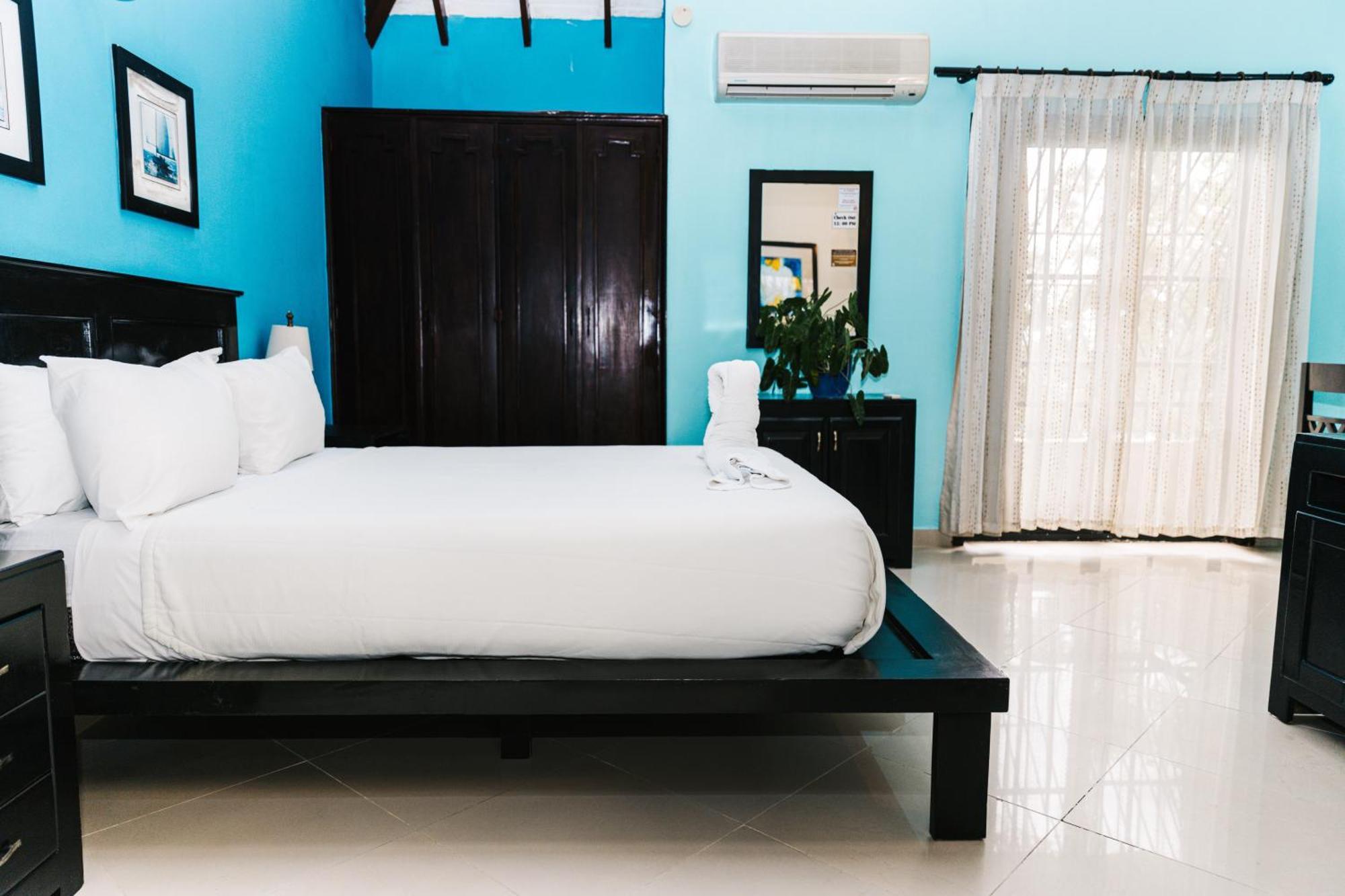 Hotel Plaza Brisas Mt 3*