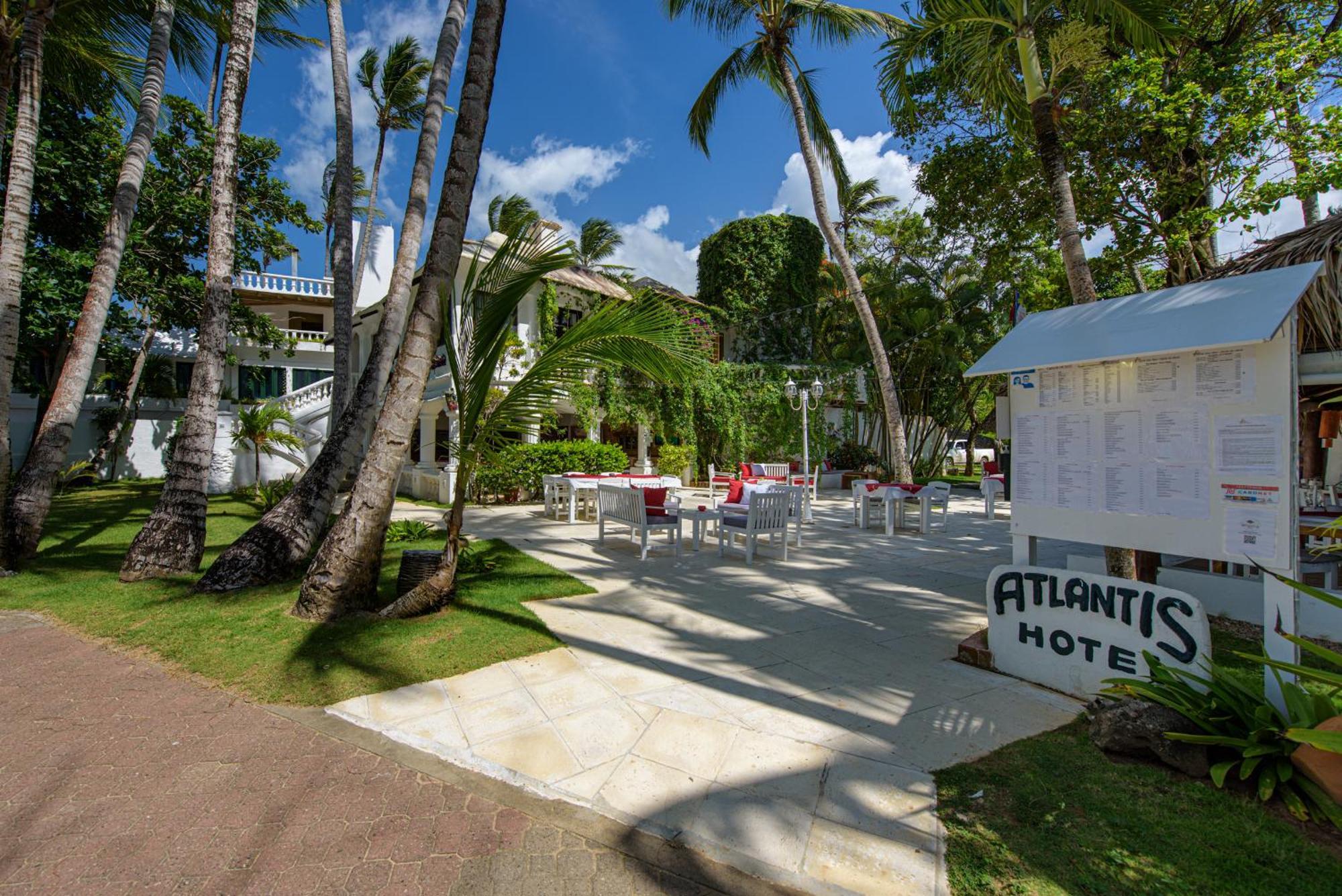 Atlantis Hotel 3*