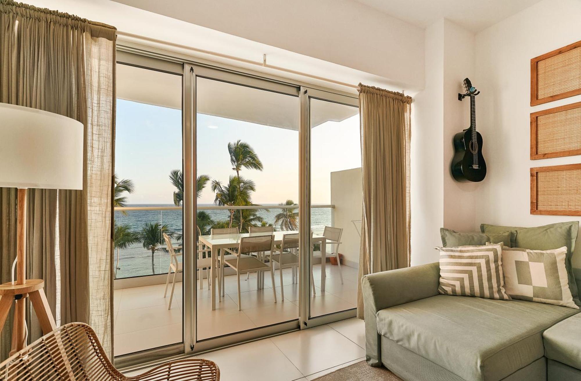 Aquarella Beachfront 2br Sunset * Juan Dolio