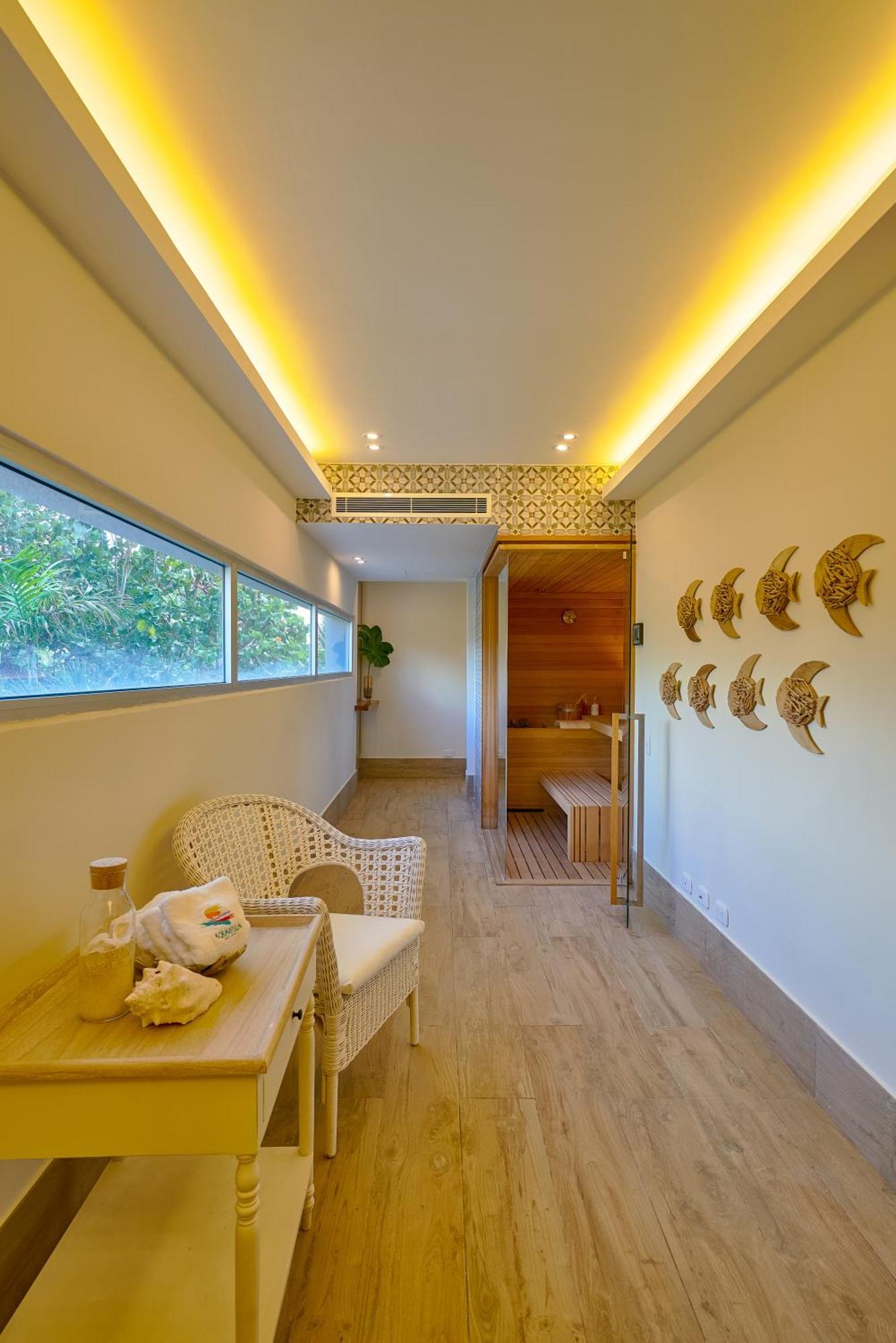 Aquarella Beachfront 2br Sunset *