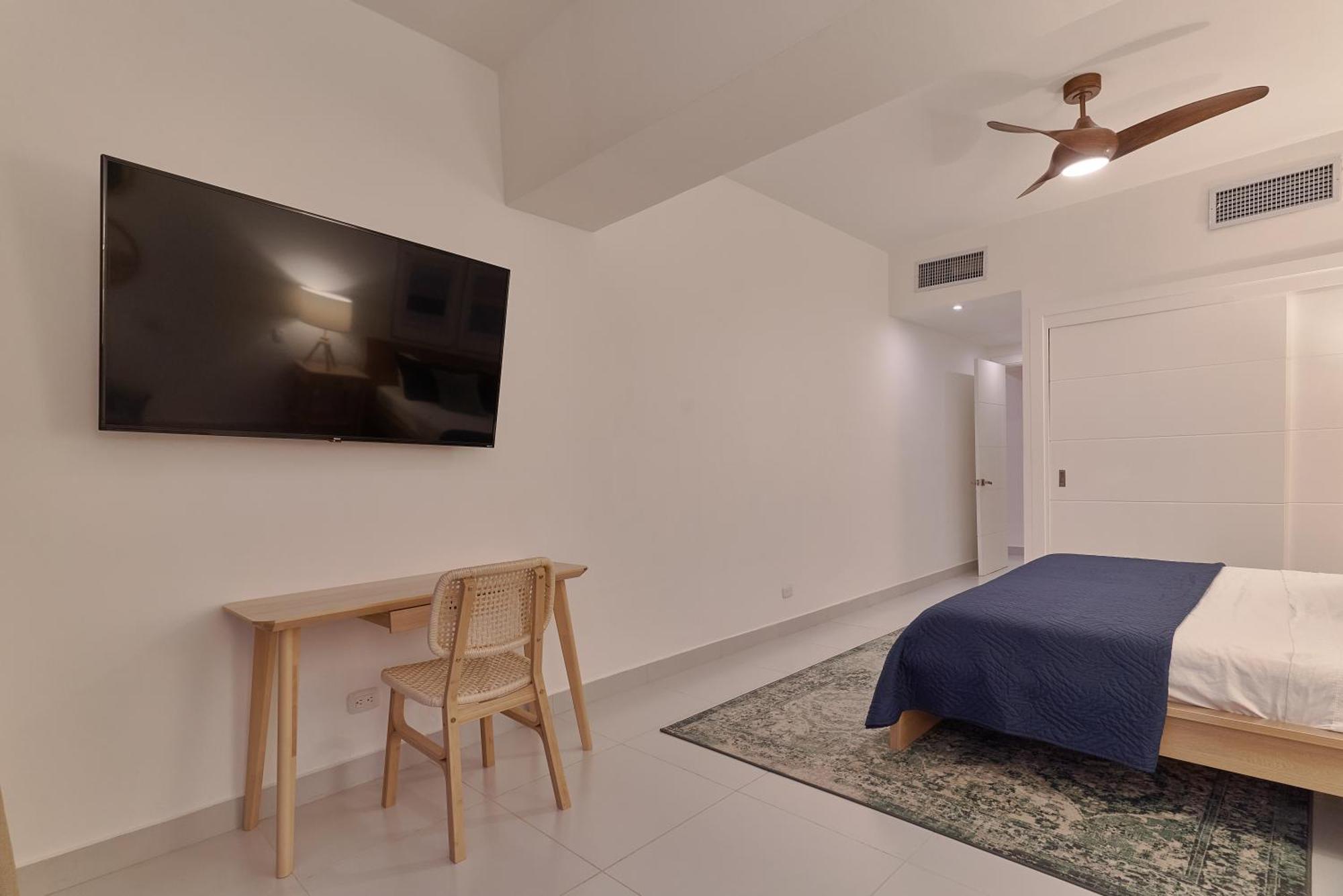 Aquarella Beachfront 2br Sunset Apartment *