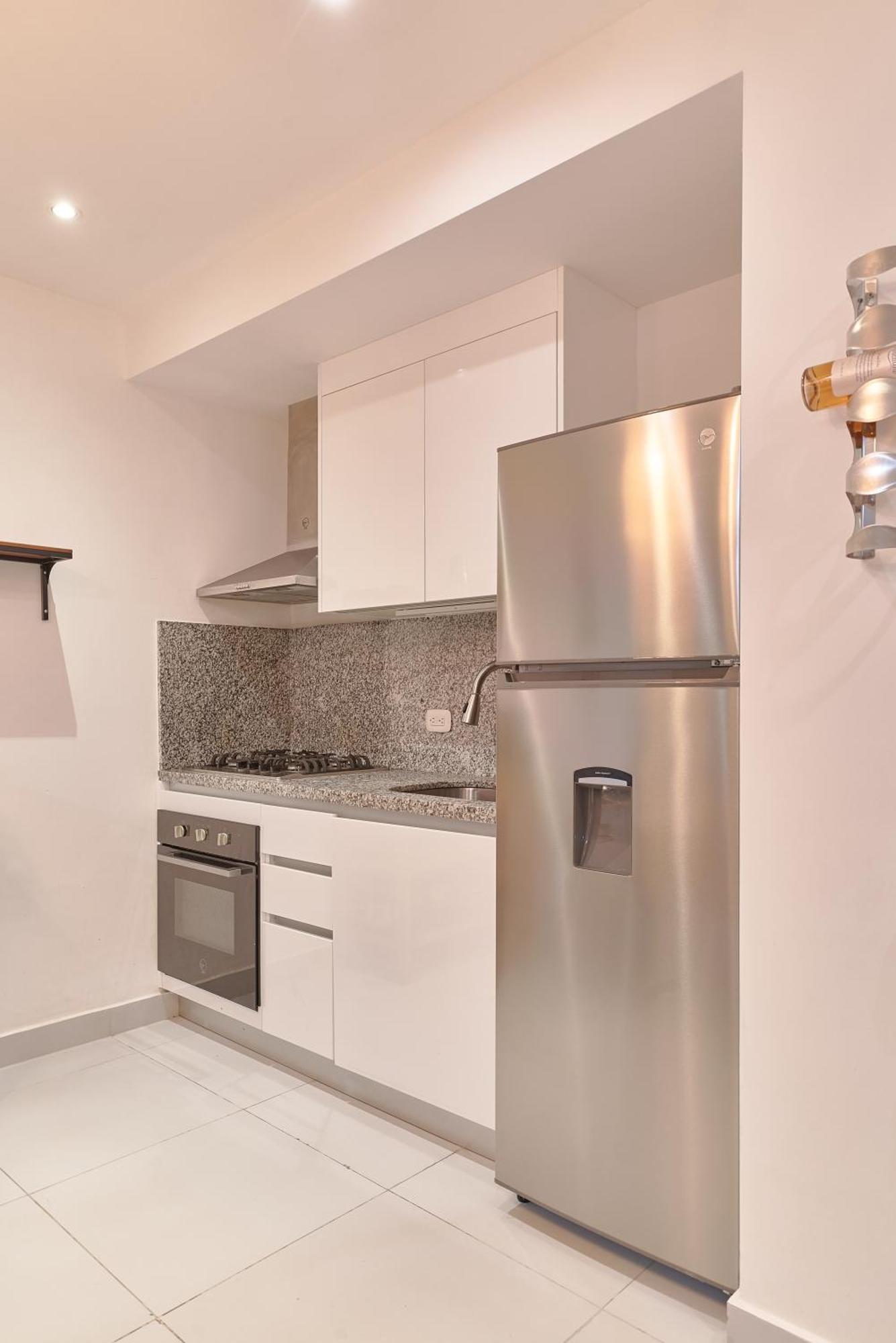 Aquarella Beachfront 2br Sunset Apartment