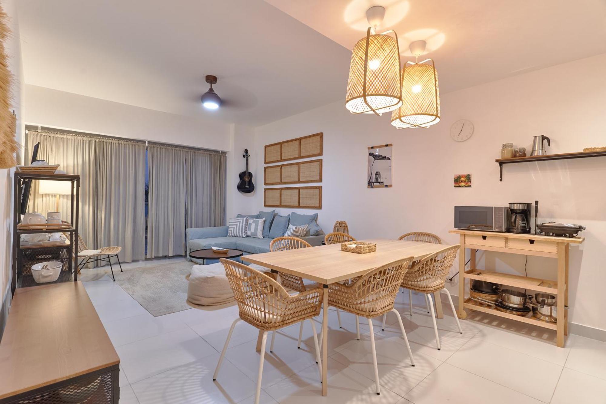 Apartment Aquarella Beachfront 2br Sunset *