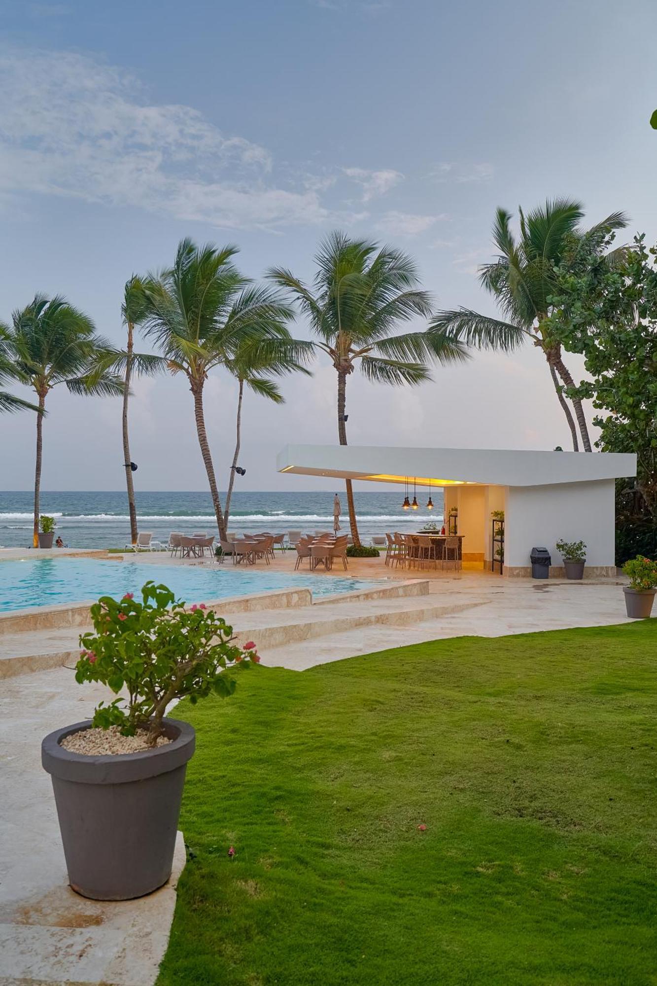 Aquarella Beachfront 2br Sunset Apartment Juan Dolio