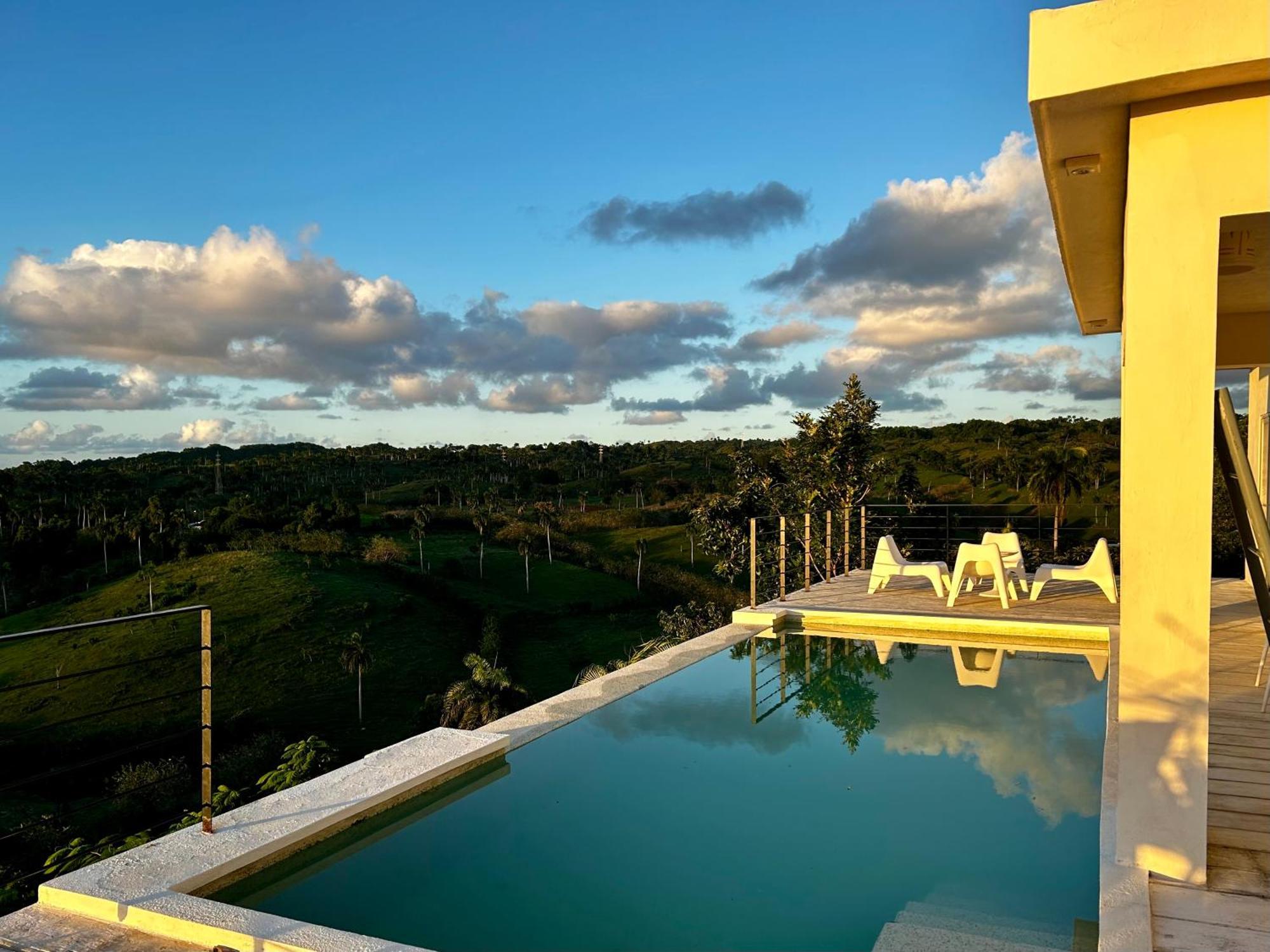 Villa Vertigo
