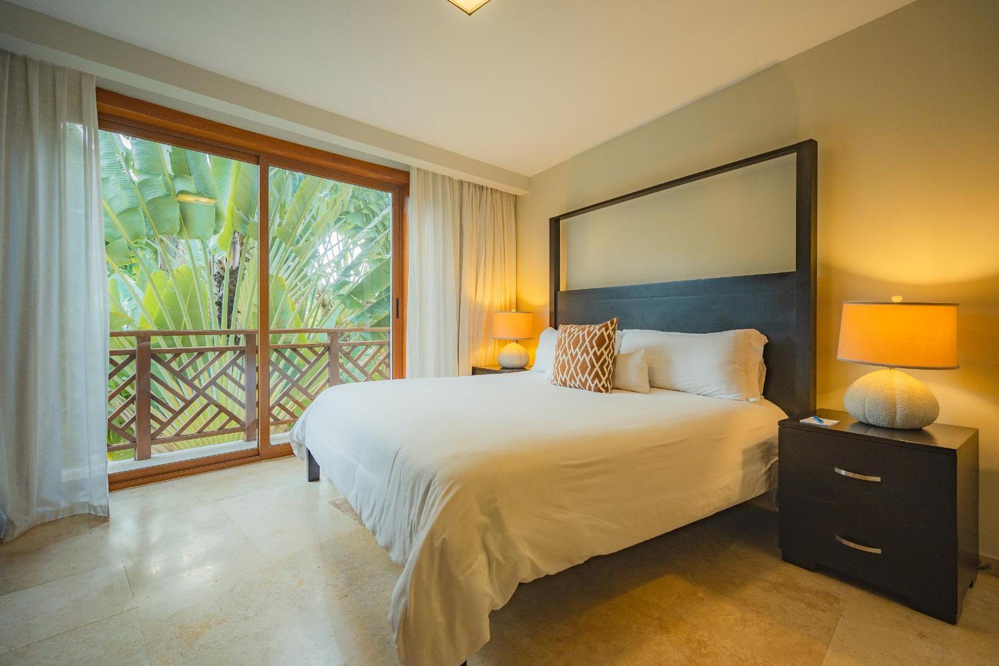 The Bannister & Yacht Club By Mint 5* Samana