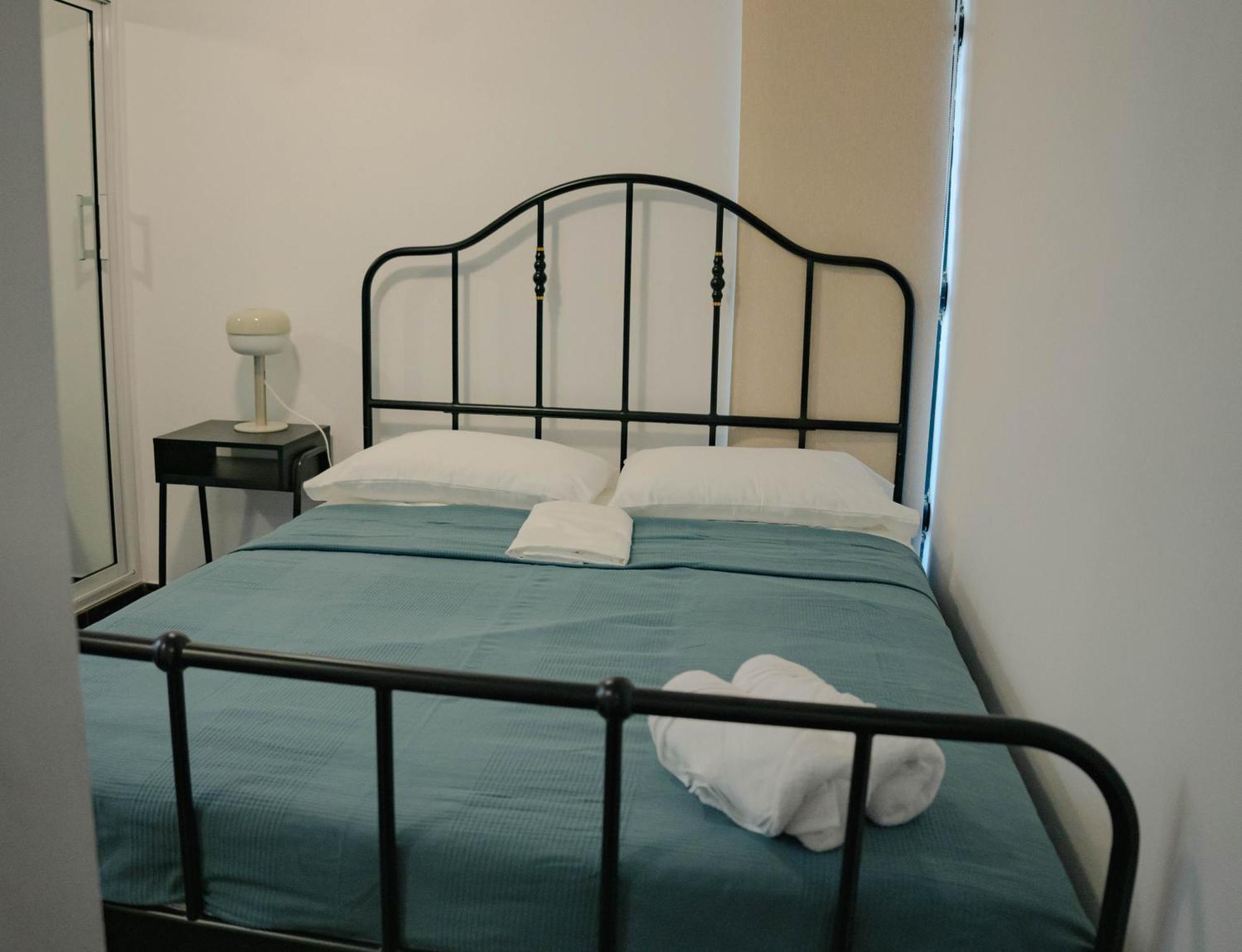 Apartment H1 & H2 - Breakfast & Service - Airport Close