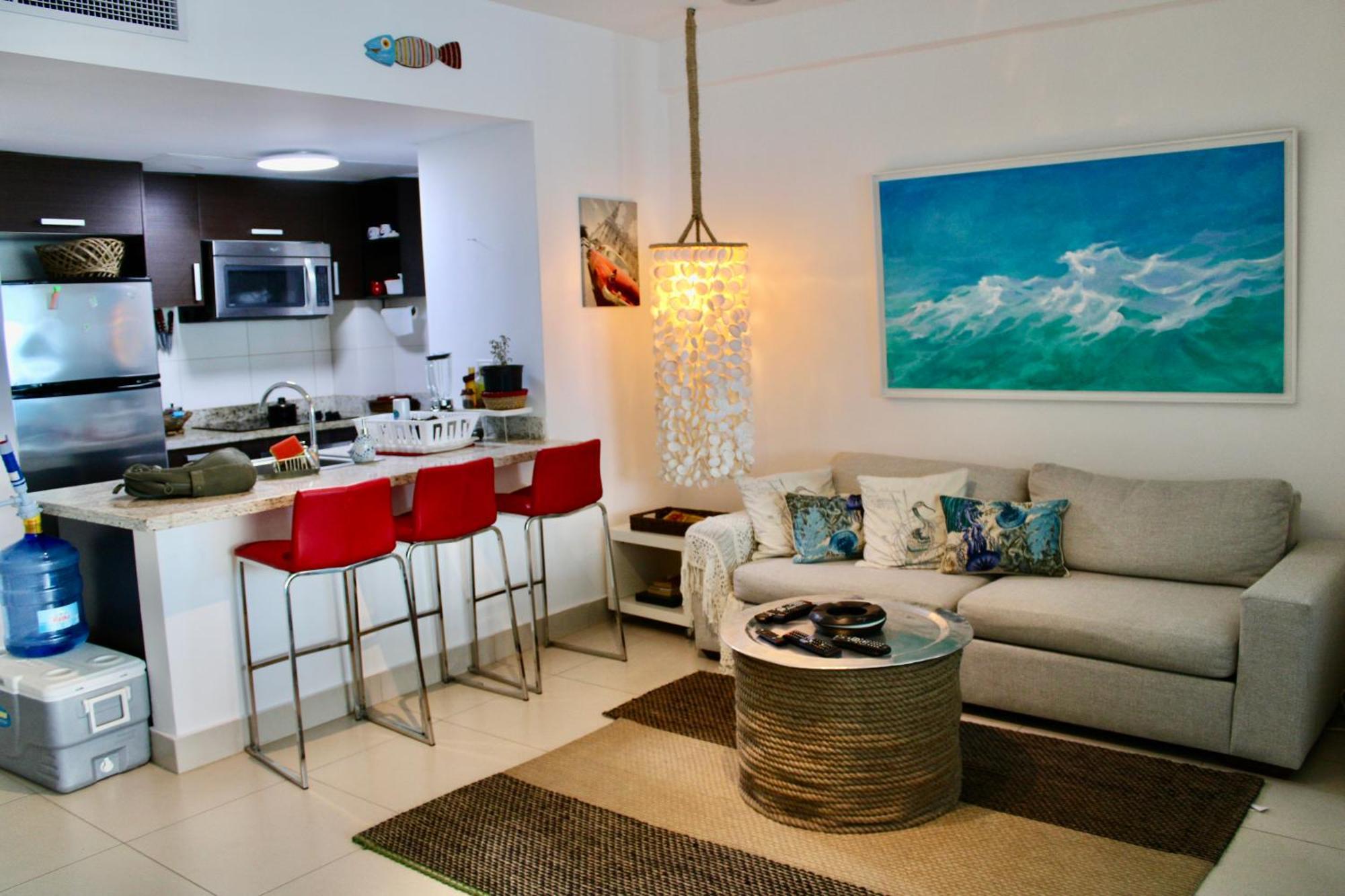 Lasolastower-juandolio-2br-3bds-7px-wifi-hugeterrace-seaview *