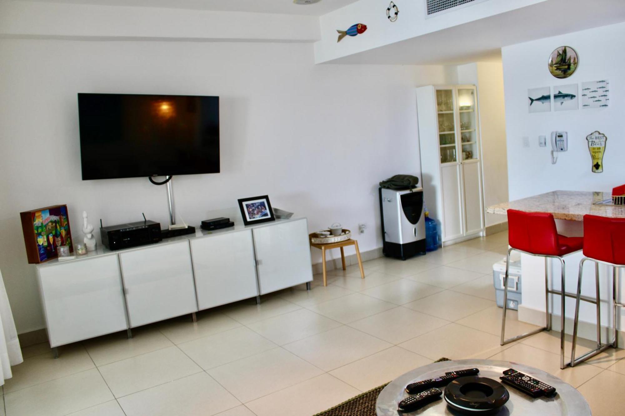 Lasolastower-juandolio-2br-3bds-7px-wifi-hugeterrace-seaview